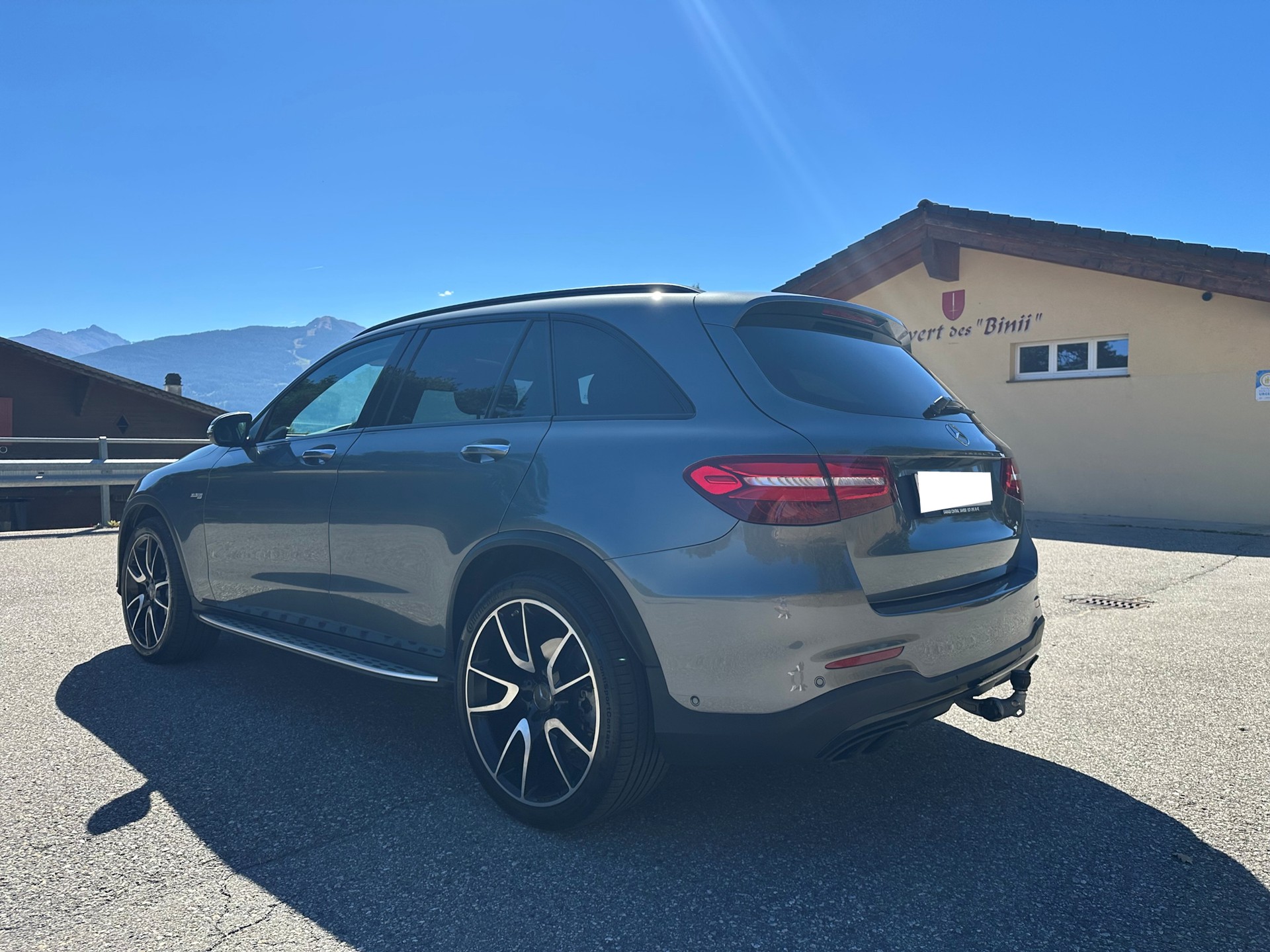 MERCEDES-BENZ GLC 43 AMG 4m-image-4