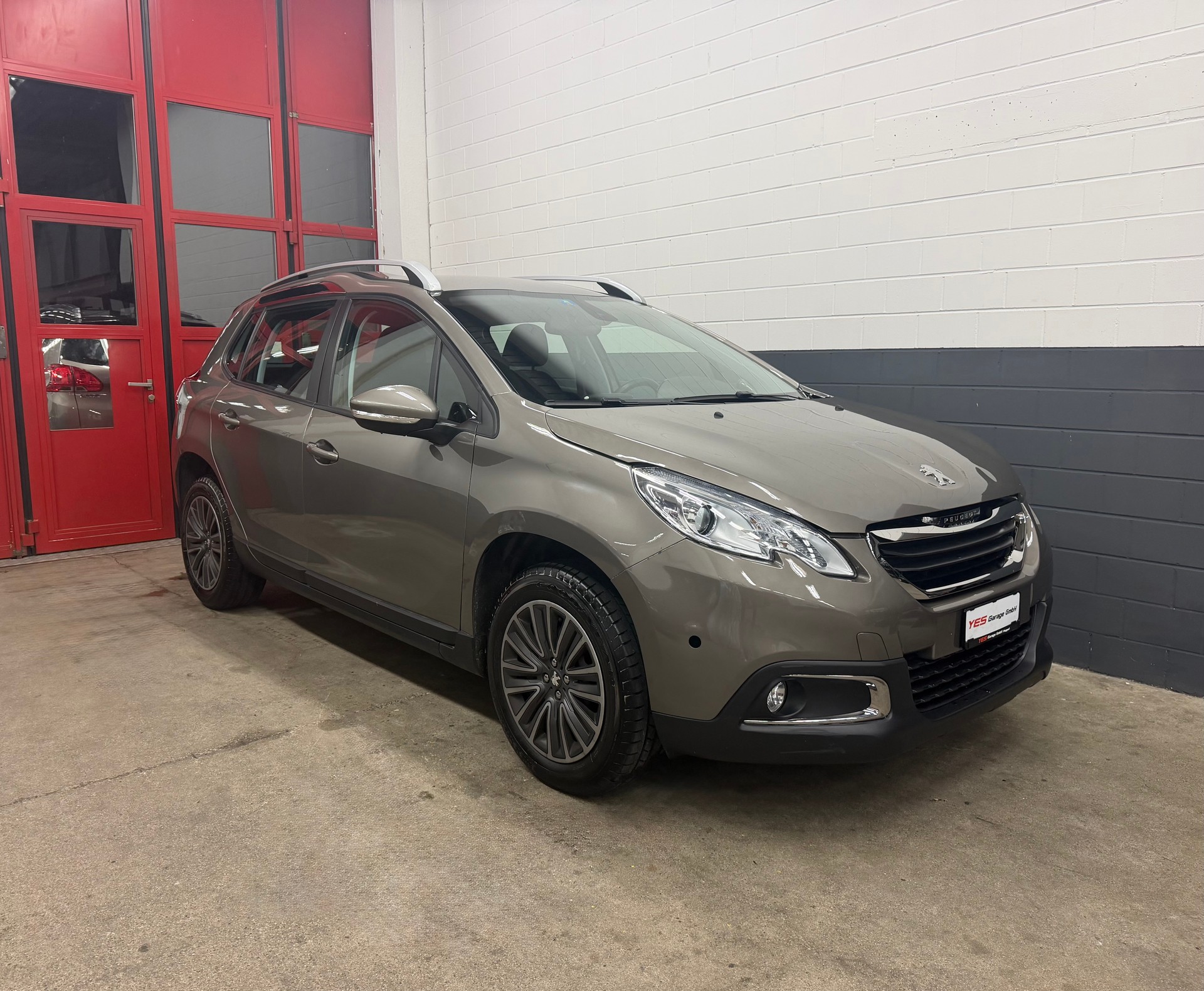 PEUGEOT 2008 1.2 PureTech Active EAT6 //NEU AB MFK!