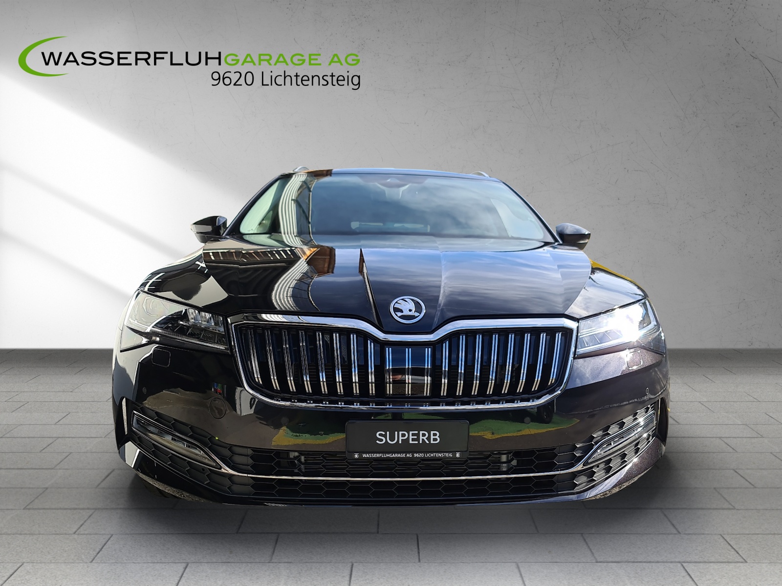 SKODA Superb Combi 2.0 TDi Style 4x4 DSG-showroom-element-1