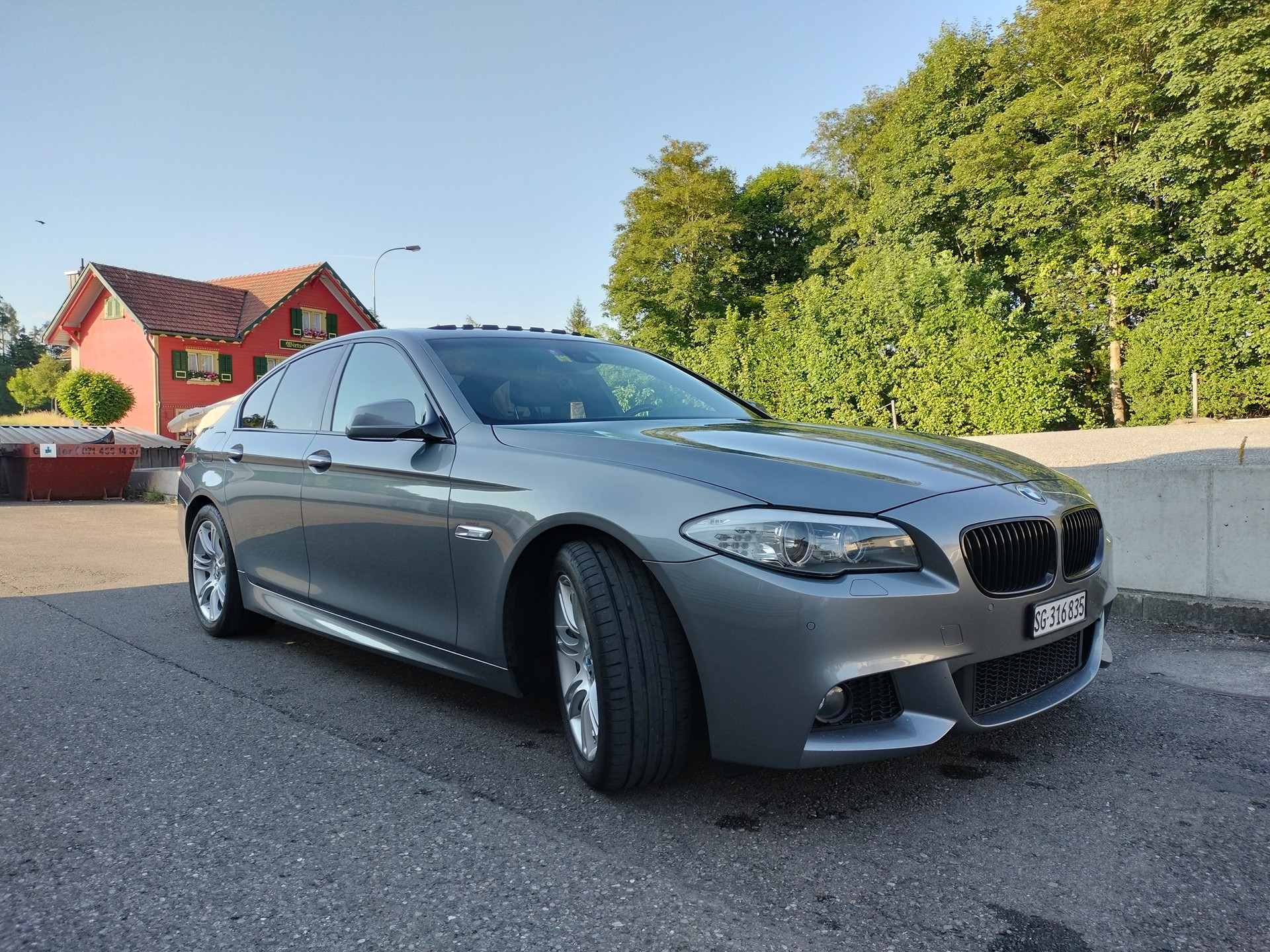 BMW 525d-image-14