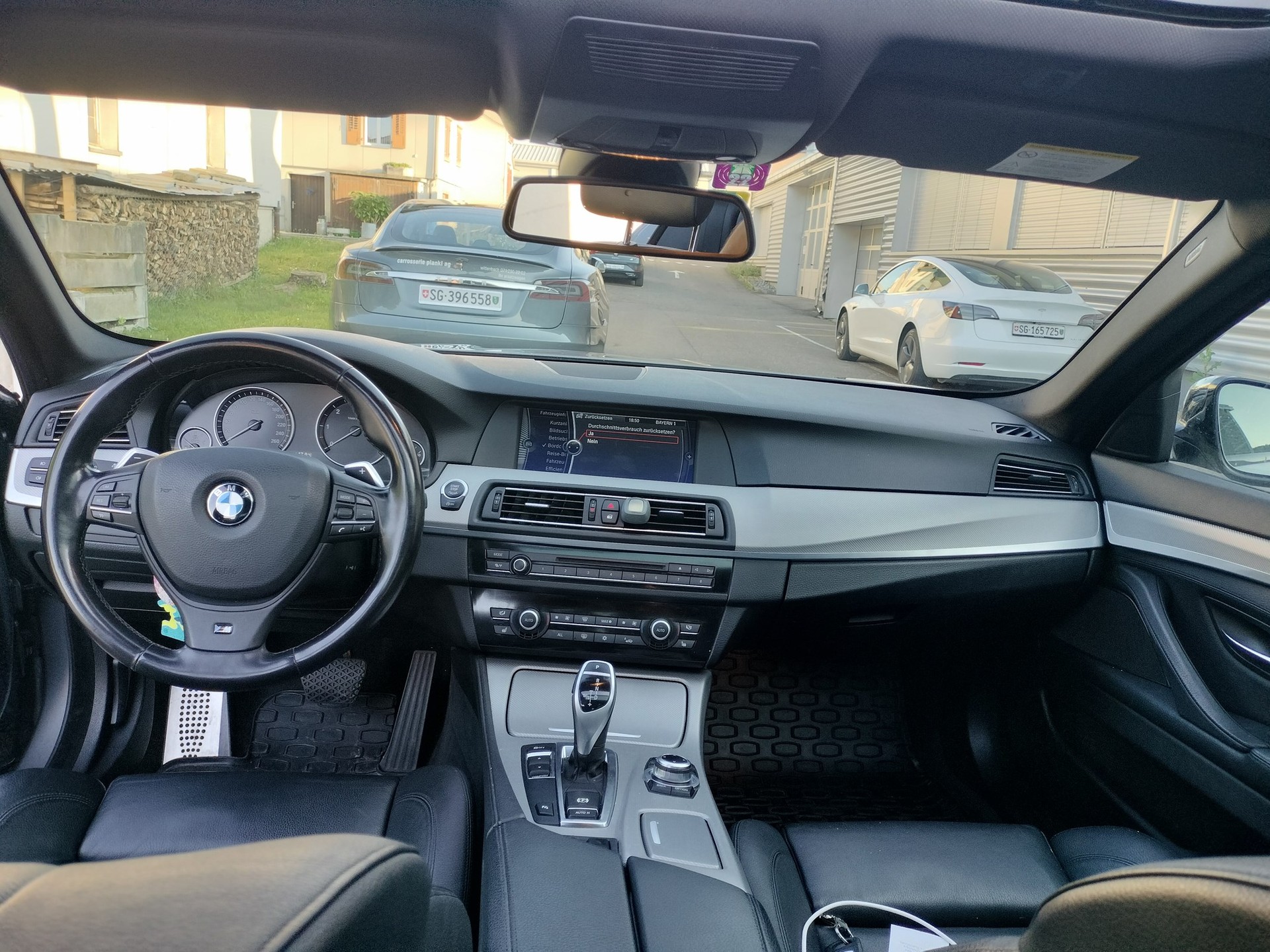 BMW 525d-image-2