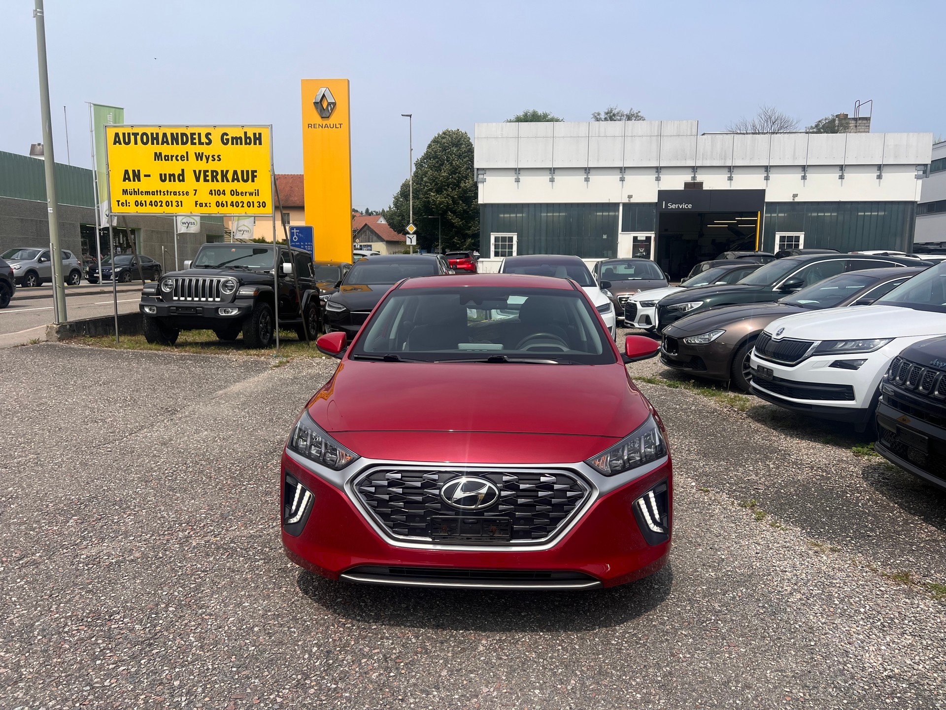 HYUNDAI Ioniq 1.6 GDi Plug in Hybrid Amplia DCT