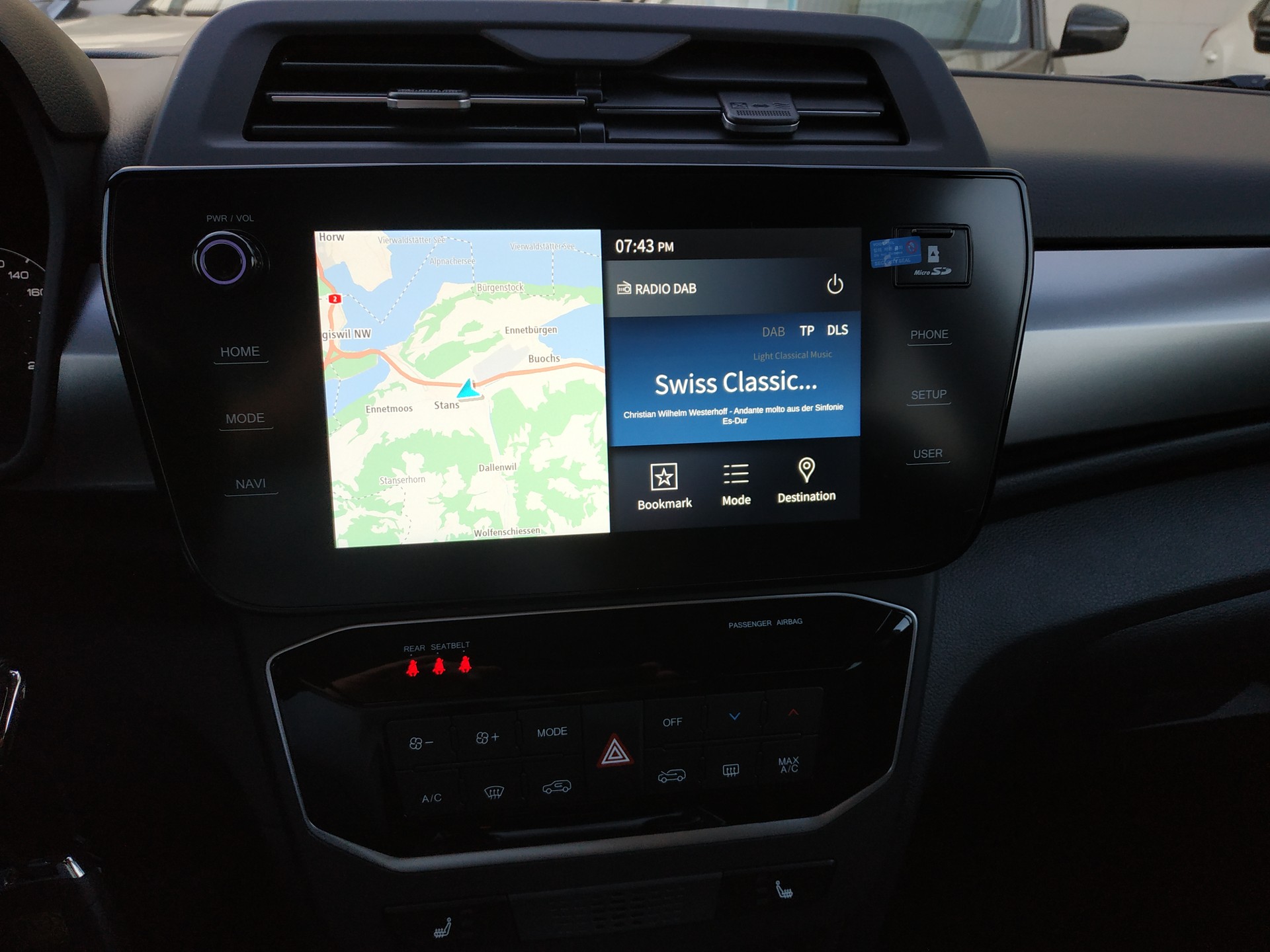 KGM-SsangYong Tivoli 1.5 T GDI Bronze 4WD Automat-image-18