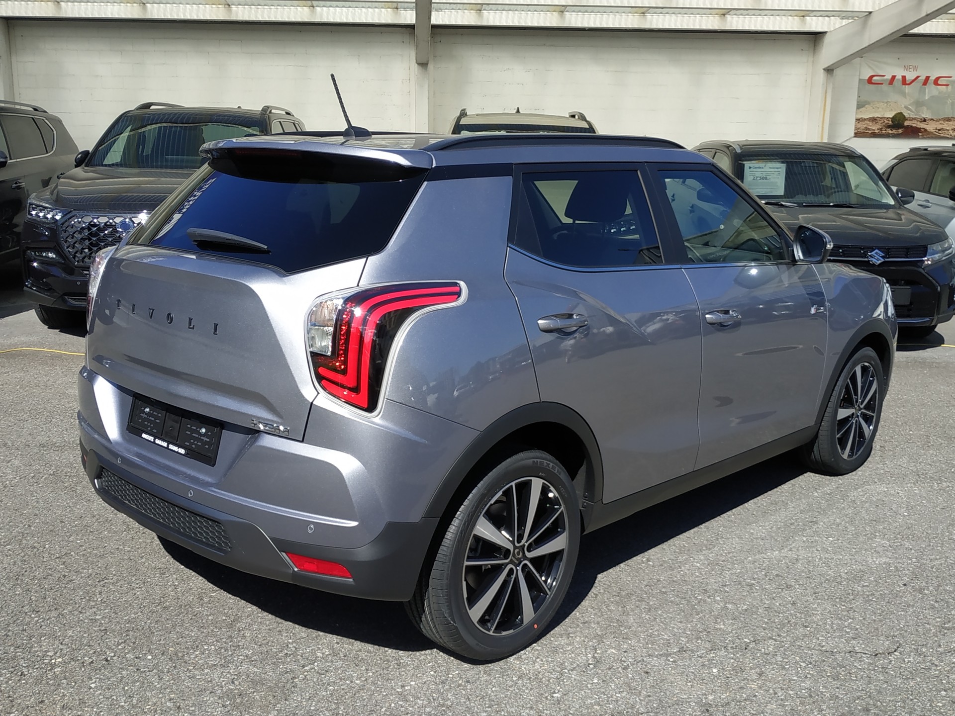 KGM-SsangYong Tivoli 1.5 T GDI Bronze 4WD Automat-image-5