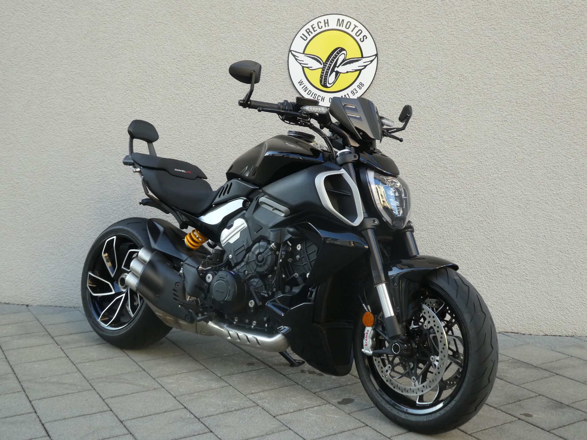 DUCATI Diavel V4-image-0