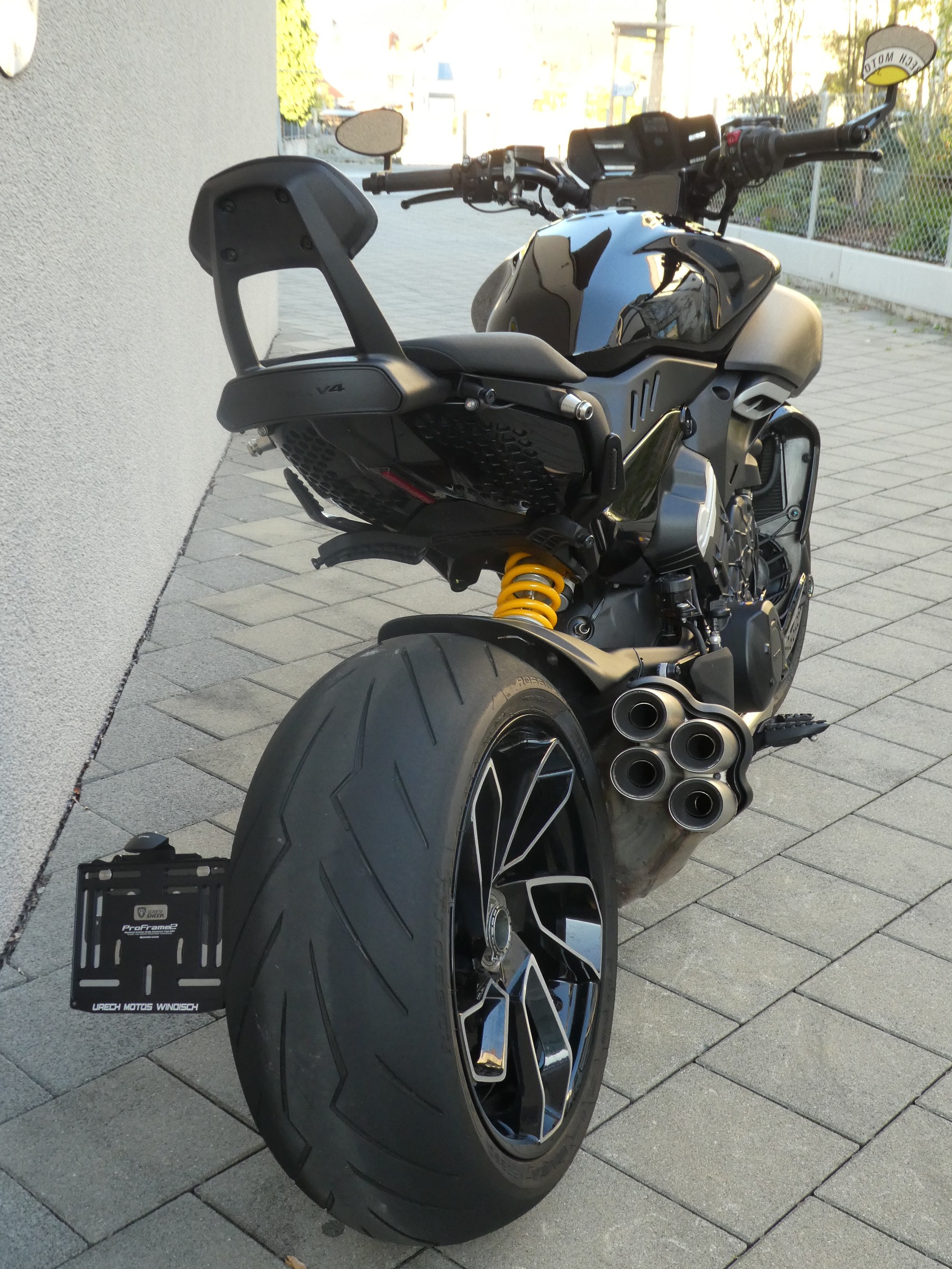DUCATI Diavel V4-image-4