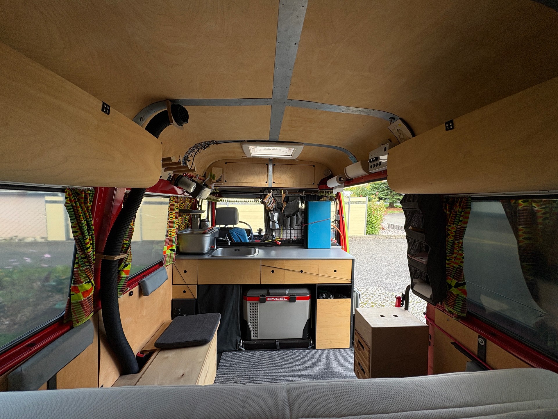 MERCEDES-BENZ 310 KAT mit Hochdach-image-3