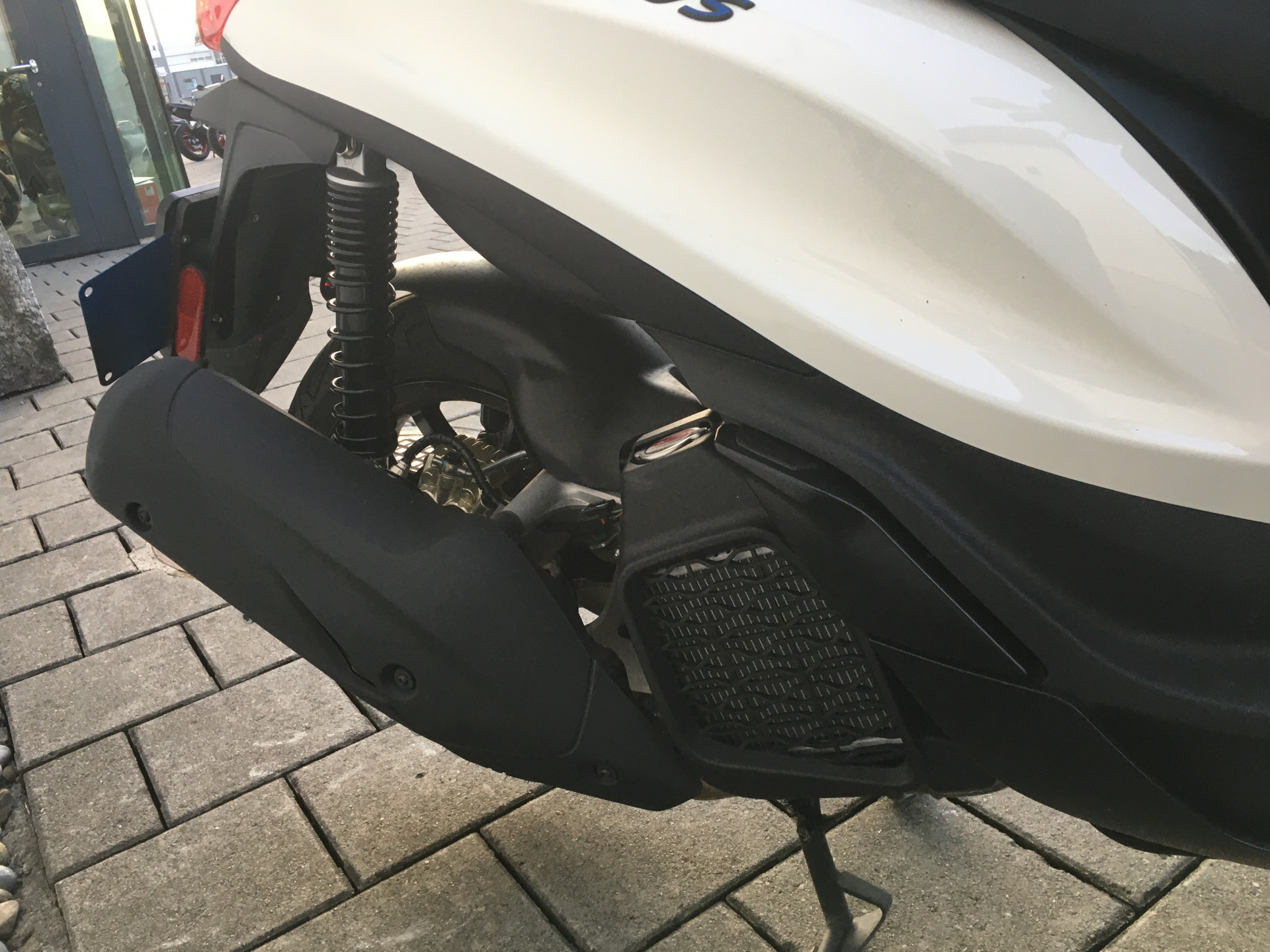 PIAGGIO Medley 200 Sport-image-2