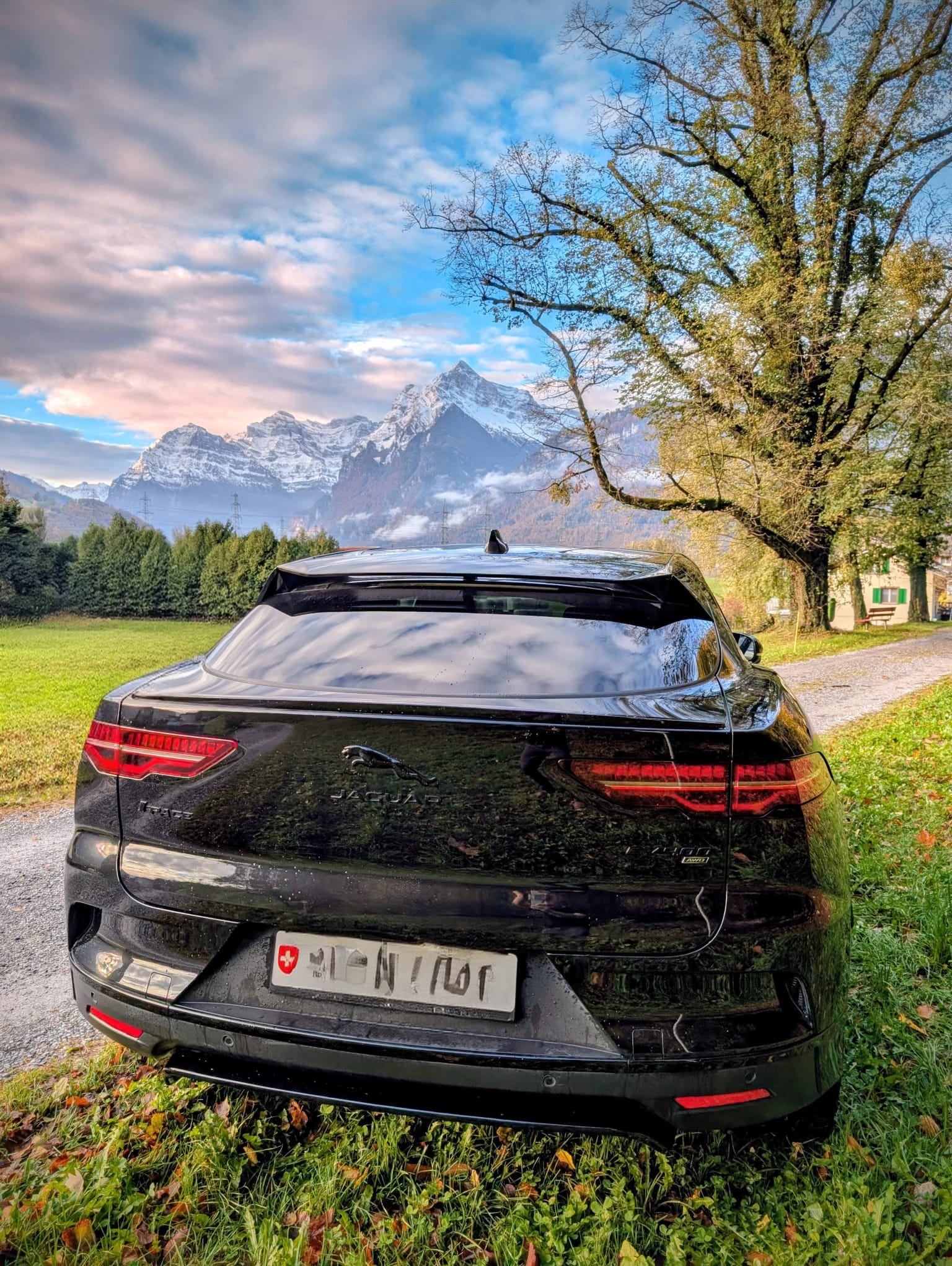 JAGUAR I-Pace EV400 HSE AWD-image-3
