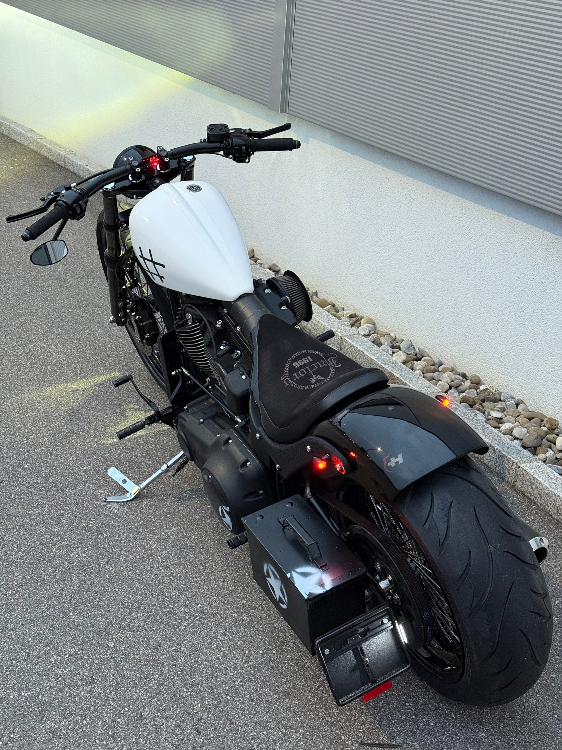 HARLEY-DAVIDSON FXSTBI Night Train Bobber-image-12