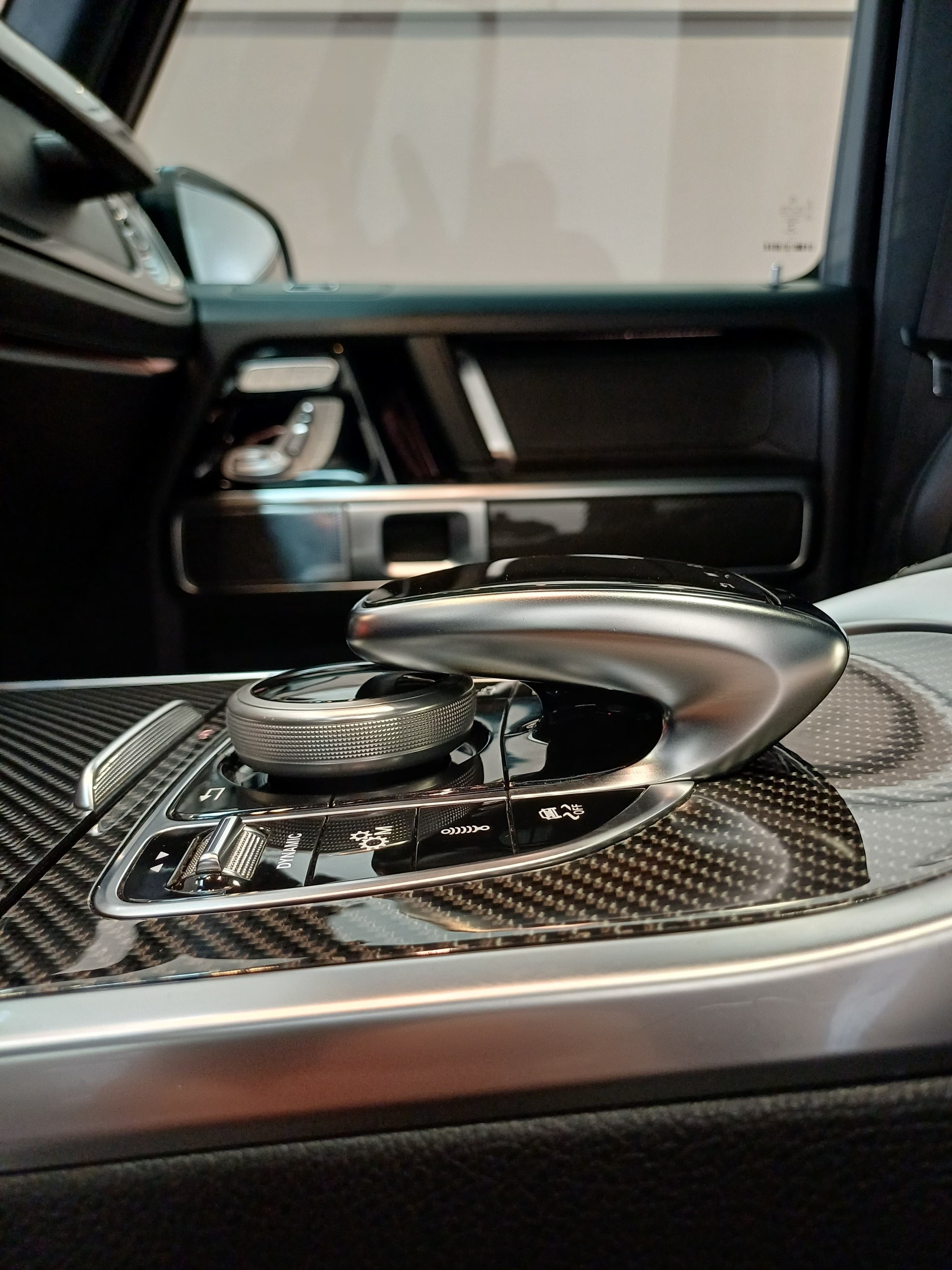 MERCEDES-BENZ MB-G 63 AMG "CH AUTO" "NEU AB MFK" SPEEDSHIFT PLUS G-TRONIC. VOLL AUSSTATTUNG !! UNFALLFREI MIT AHK.-image-26