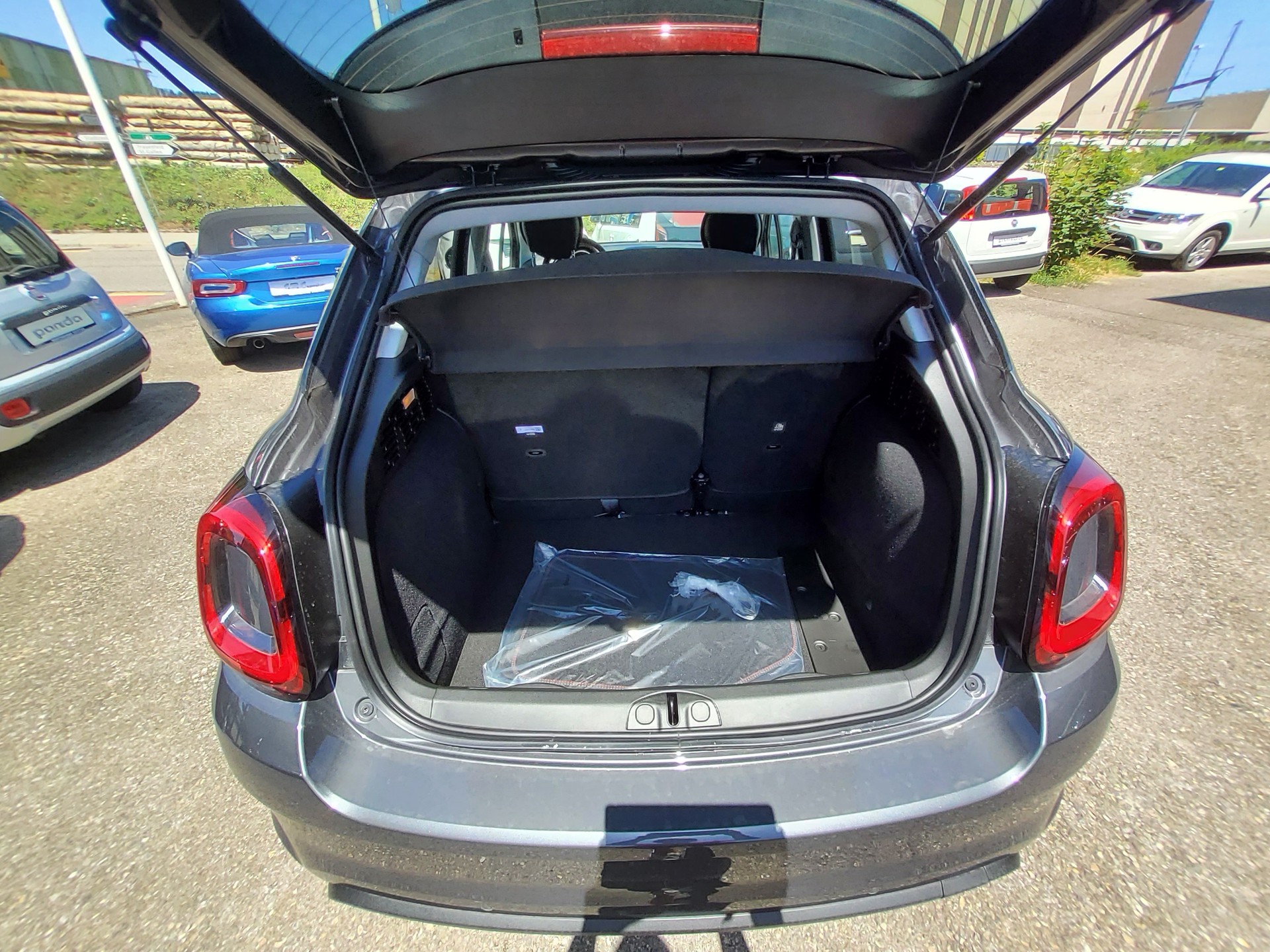 FIAT 500X 1.5 Hybrid Sport DCT-image-9