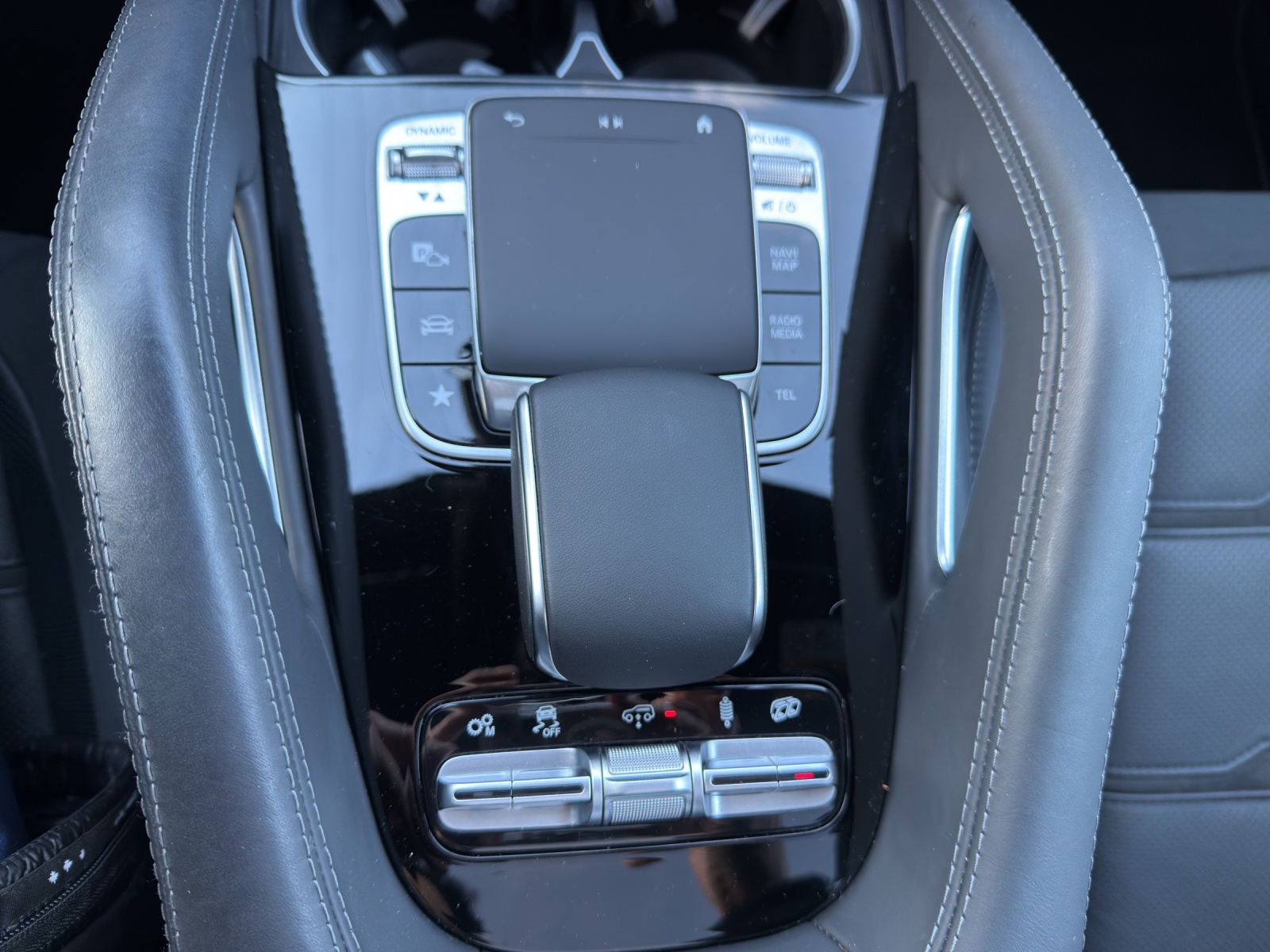 MERCEDES-BENZ GLE 53 AMG 4Matic+ 9G-Speedshift-image-18