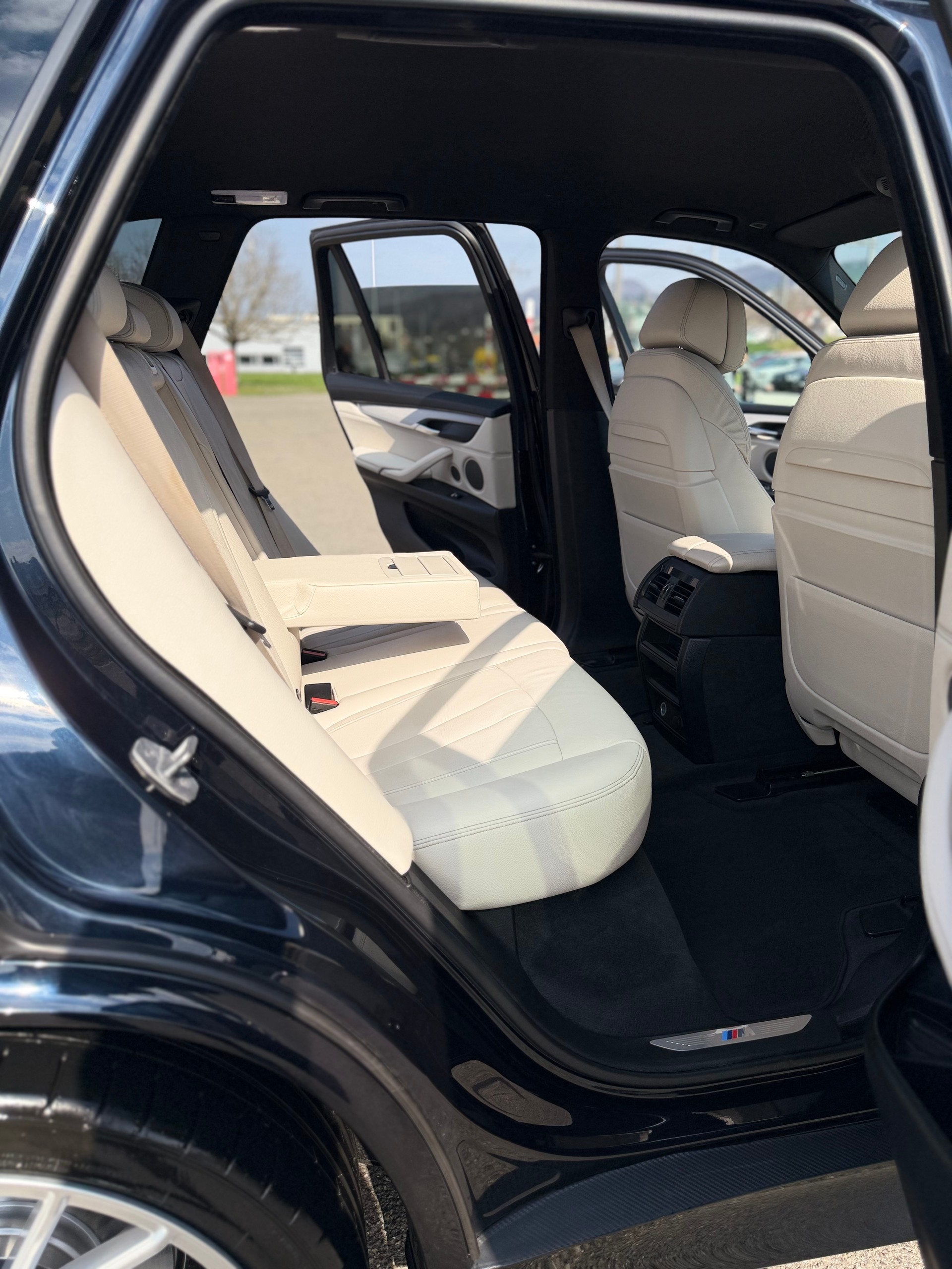 BMW X5 xDrive 40d Steptronic-image-14