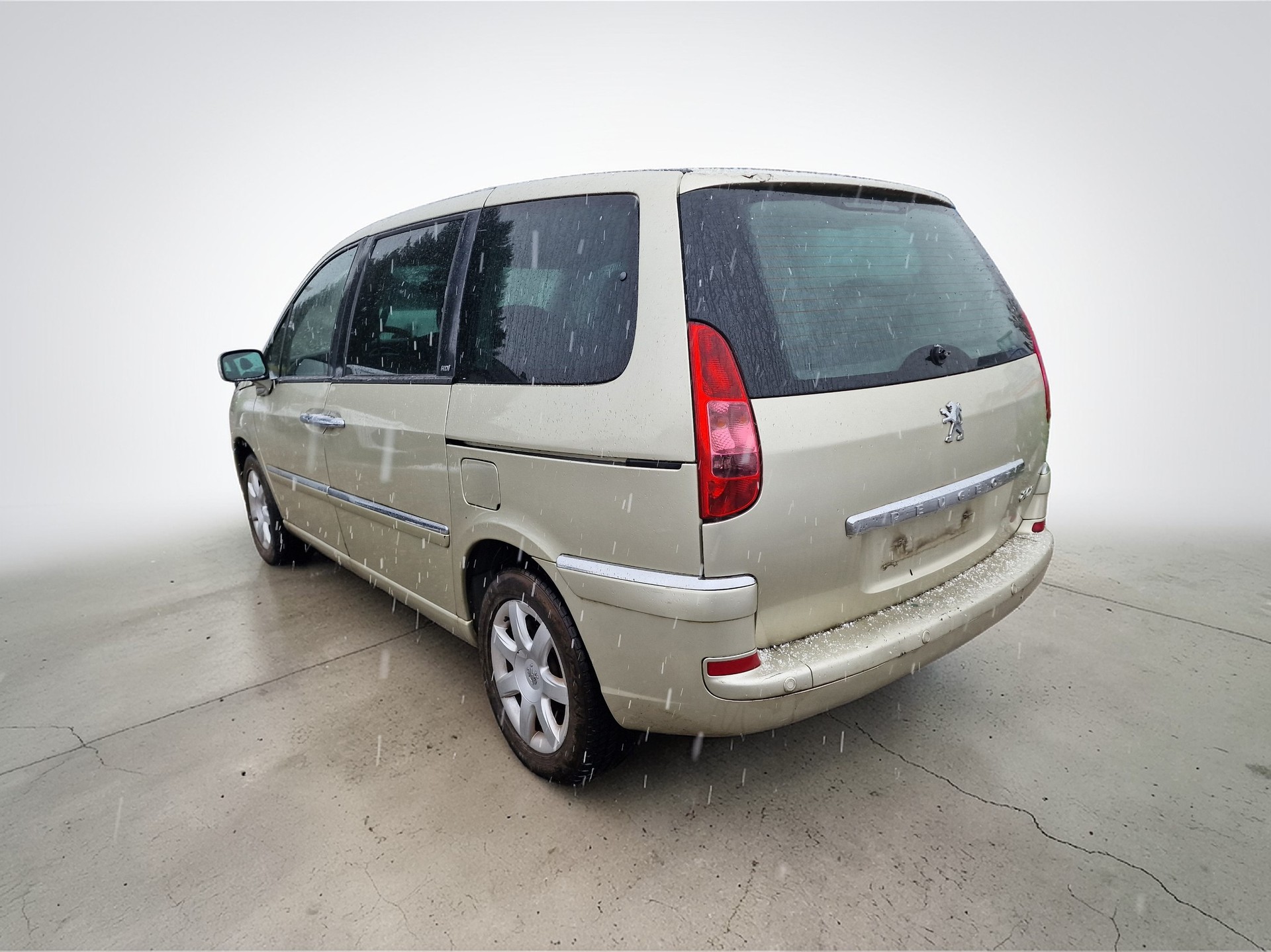 PEUGEOT 807 2.2 16V HDi Family+-showroom-element-2