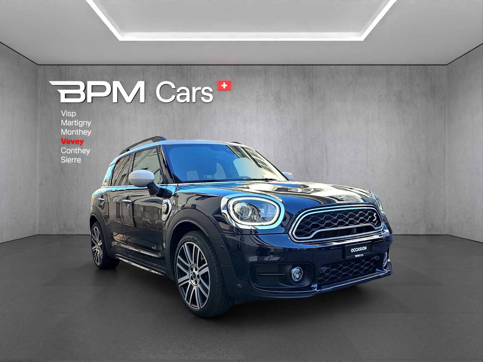 MINI Countryman Cooper S E ALL4 PHEV Steptronic-image-5