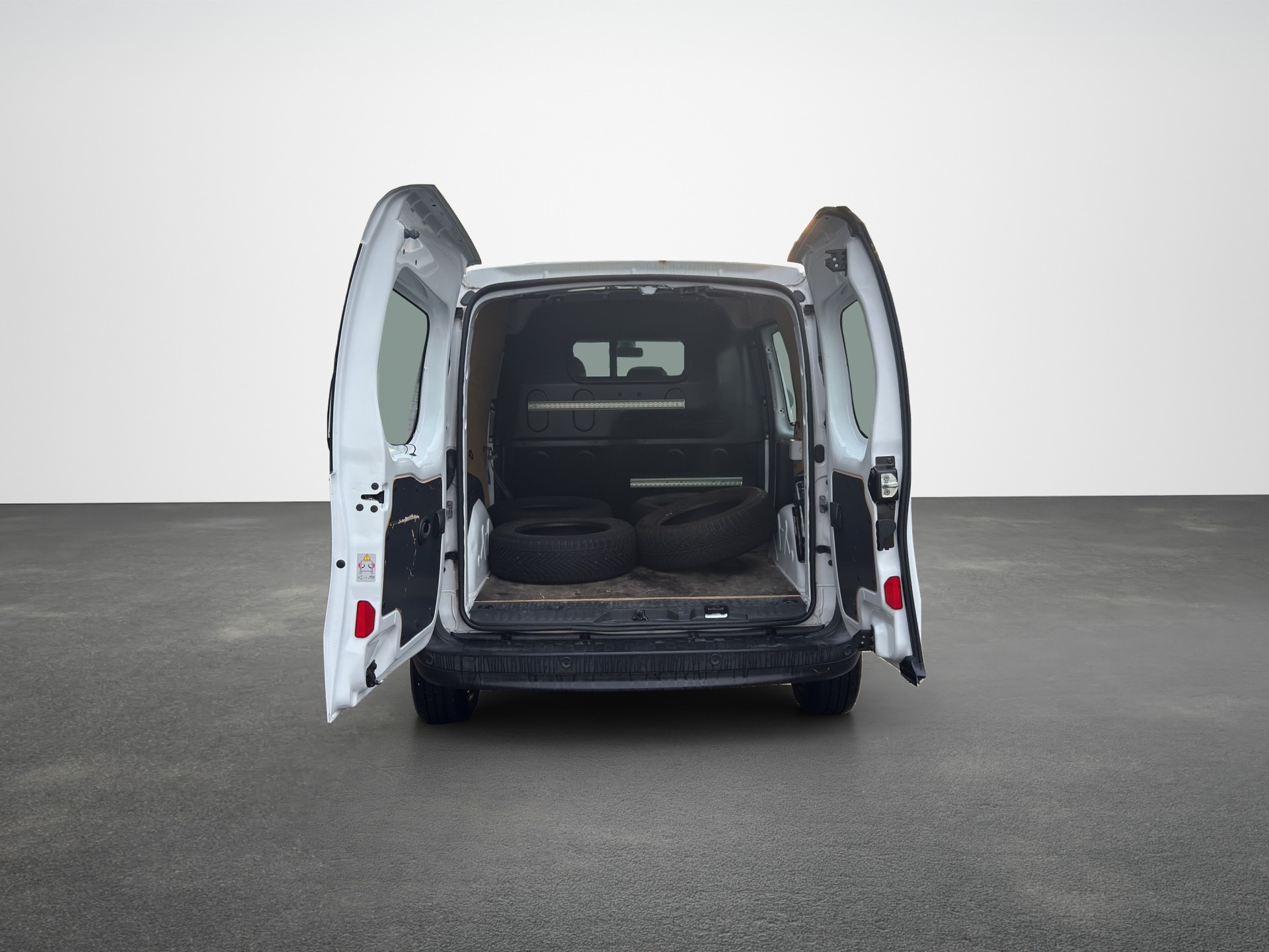 RENAULT Kangoo Medium dCi 90 ENERGY Business-image-14