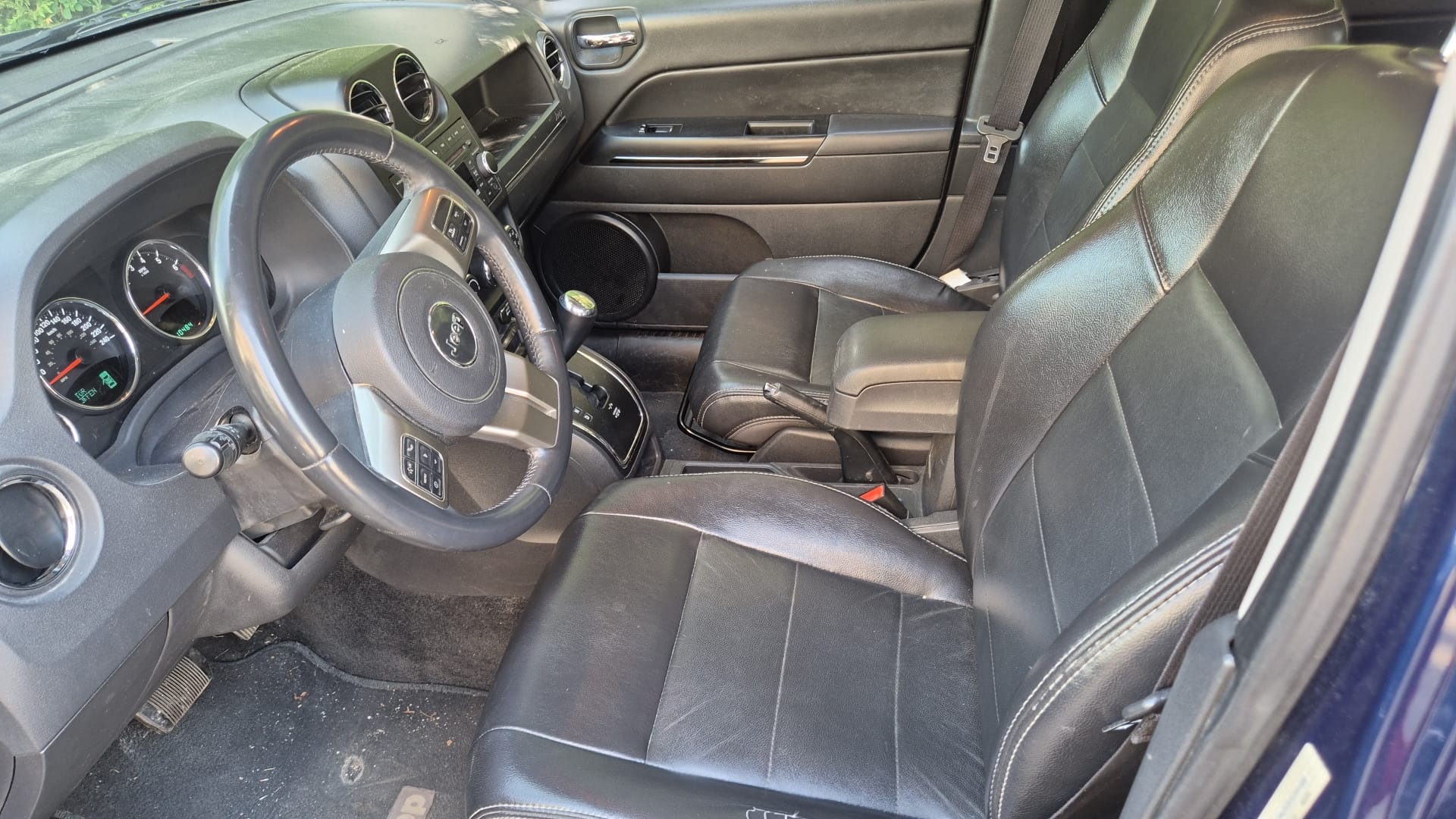 JEEP Compass 2.4 Limited Automatic-image-6
