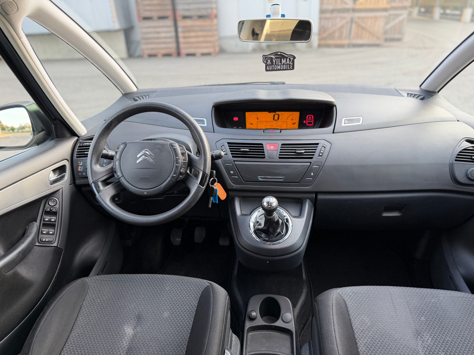 CITROEN Grand C4 Picasso 1.6i 16V Attraction-image-7