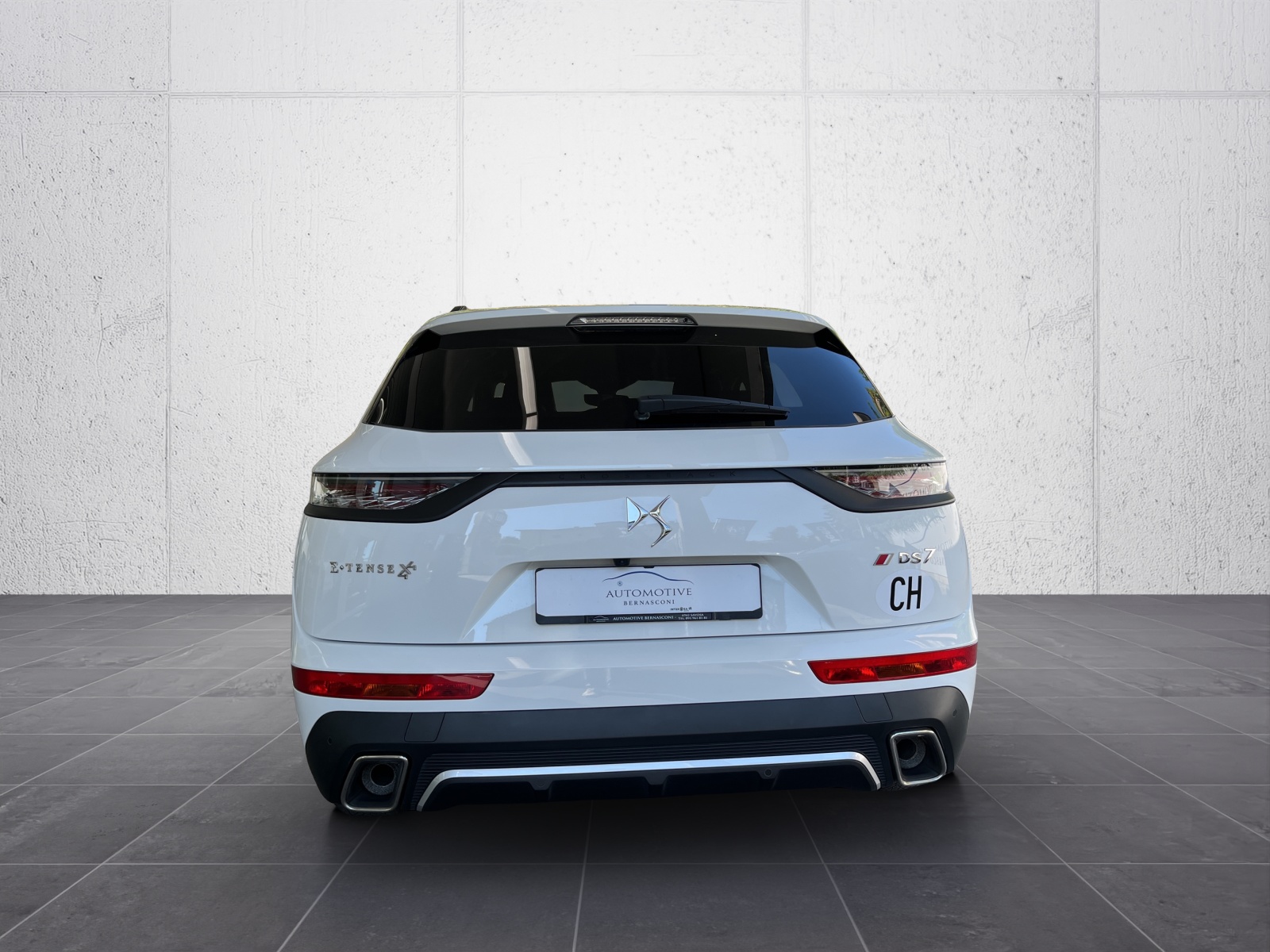DS AUTOMOBILES DS 7 Crossback E-Tense 300 Performance Line-image-4