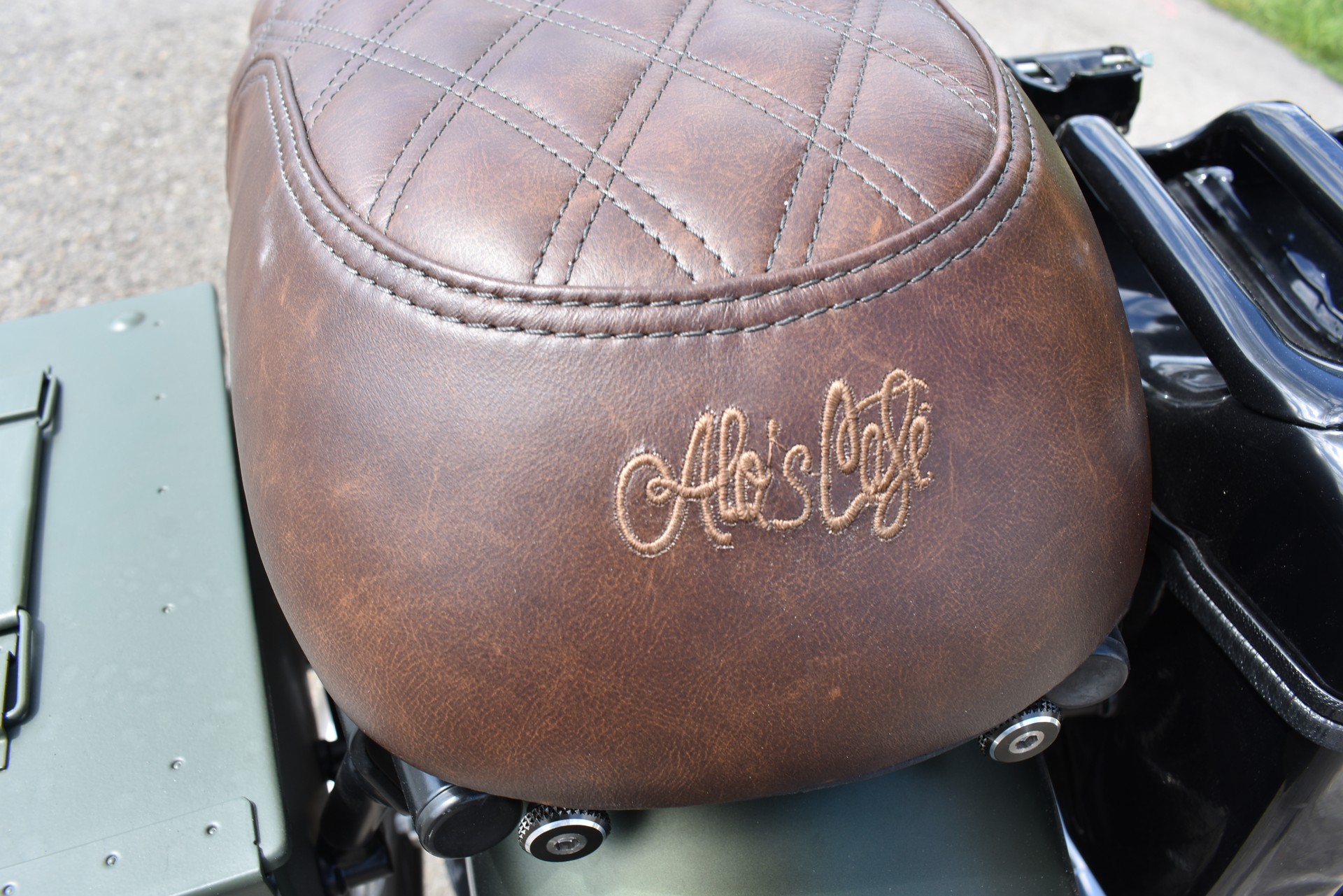 TRIUMPH Bonneville T 100 Steve McQueen Limited Edition-image-13