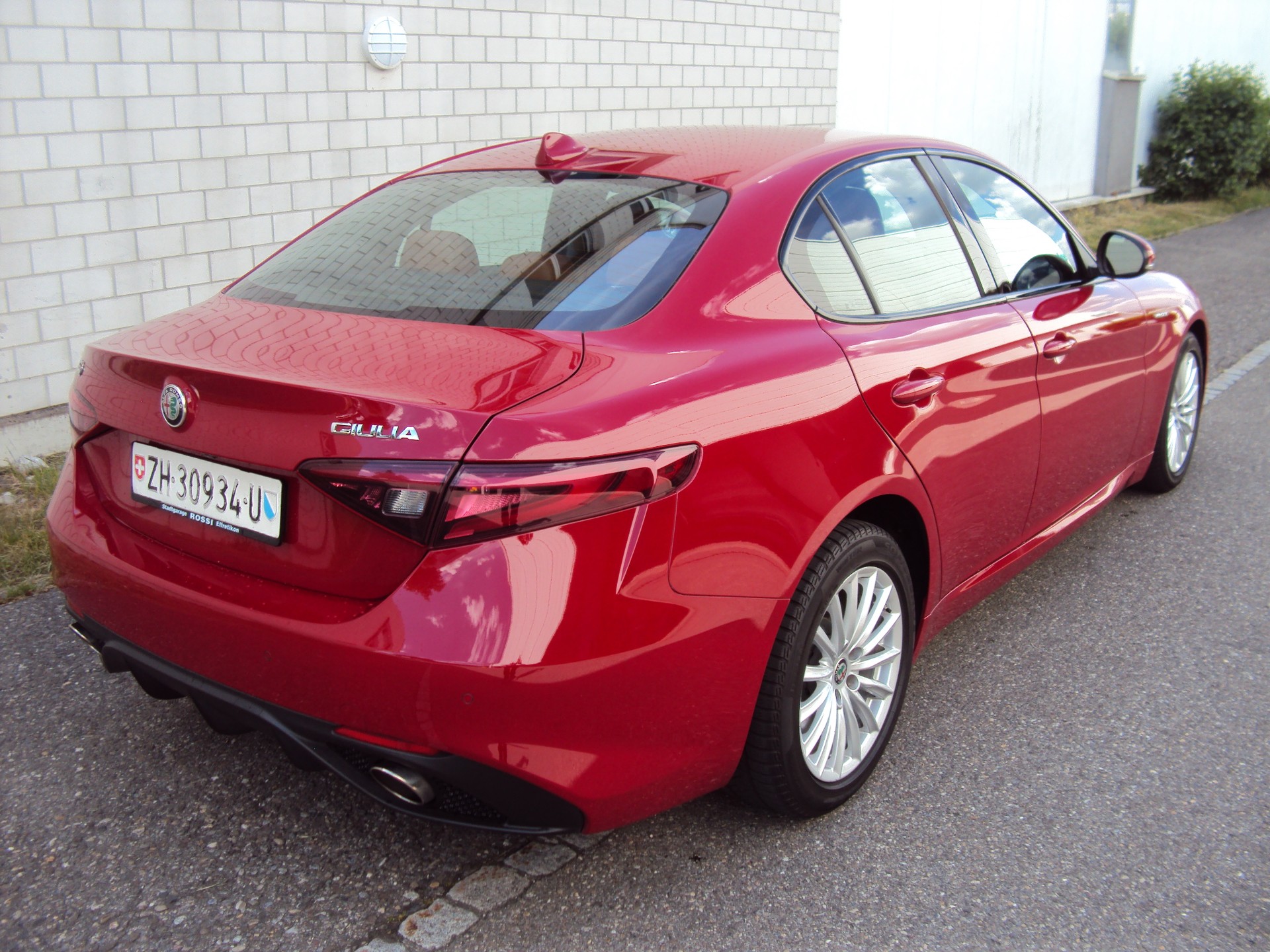 ALFA ROMEO Giulia 2.2 JTDM Veloce Q4 Automatic-image-3