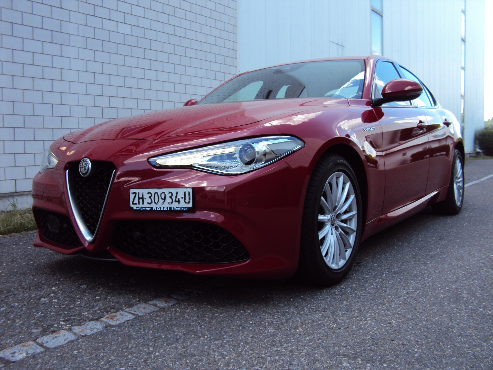 ALFA ROMEO Giulia 2.2 JTDM Veloce Q4 Automatic-image-1