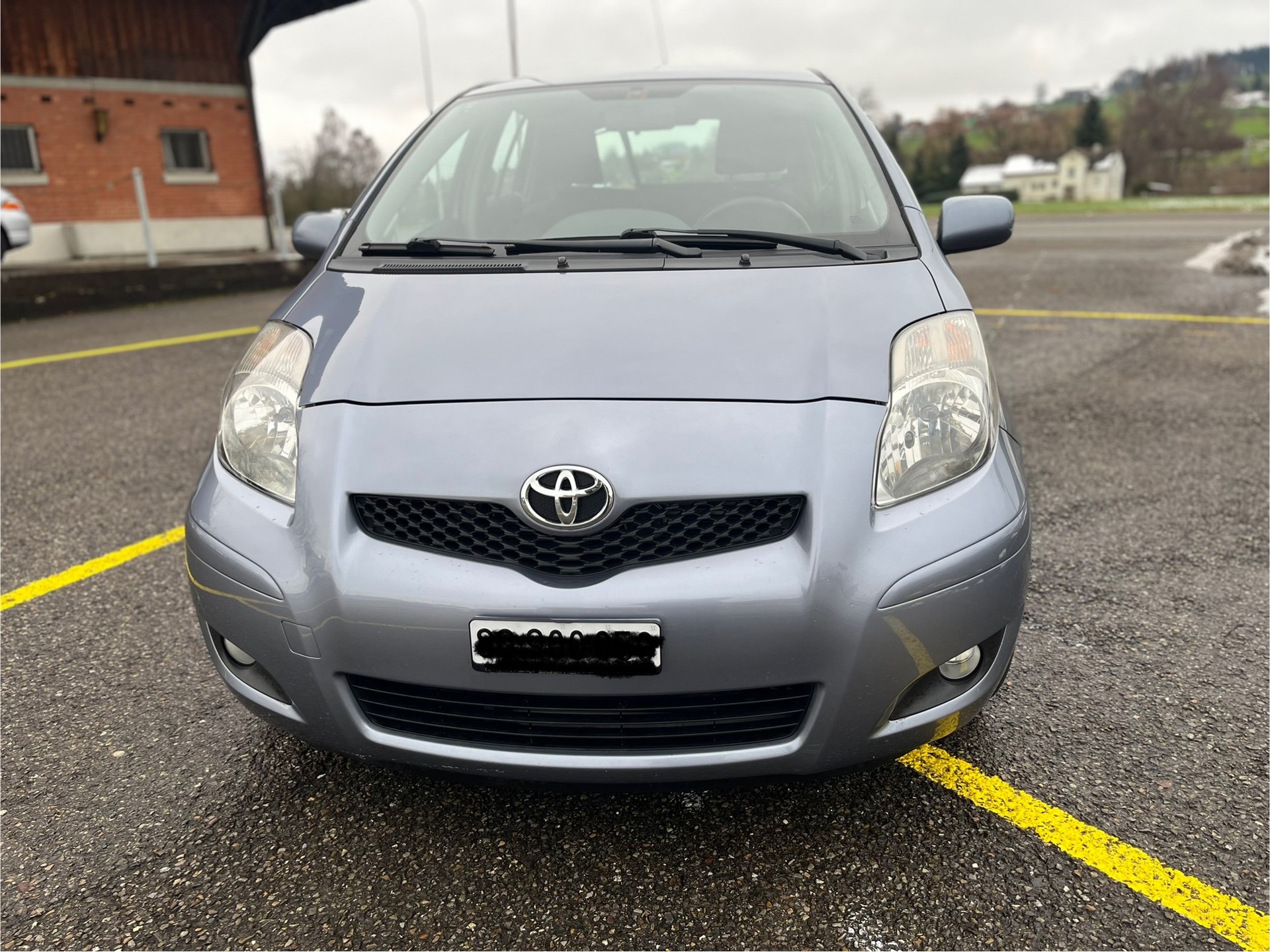 TOYOTA Yaris 1.33 Linea Sol Multimode-image-1