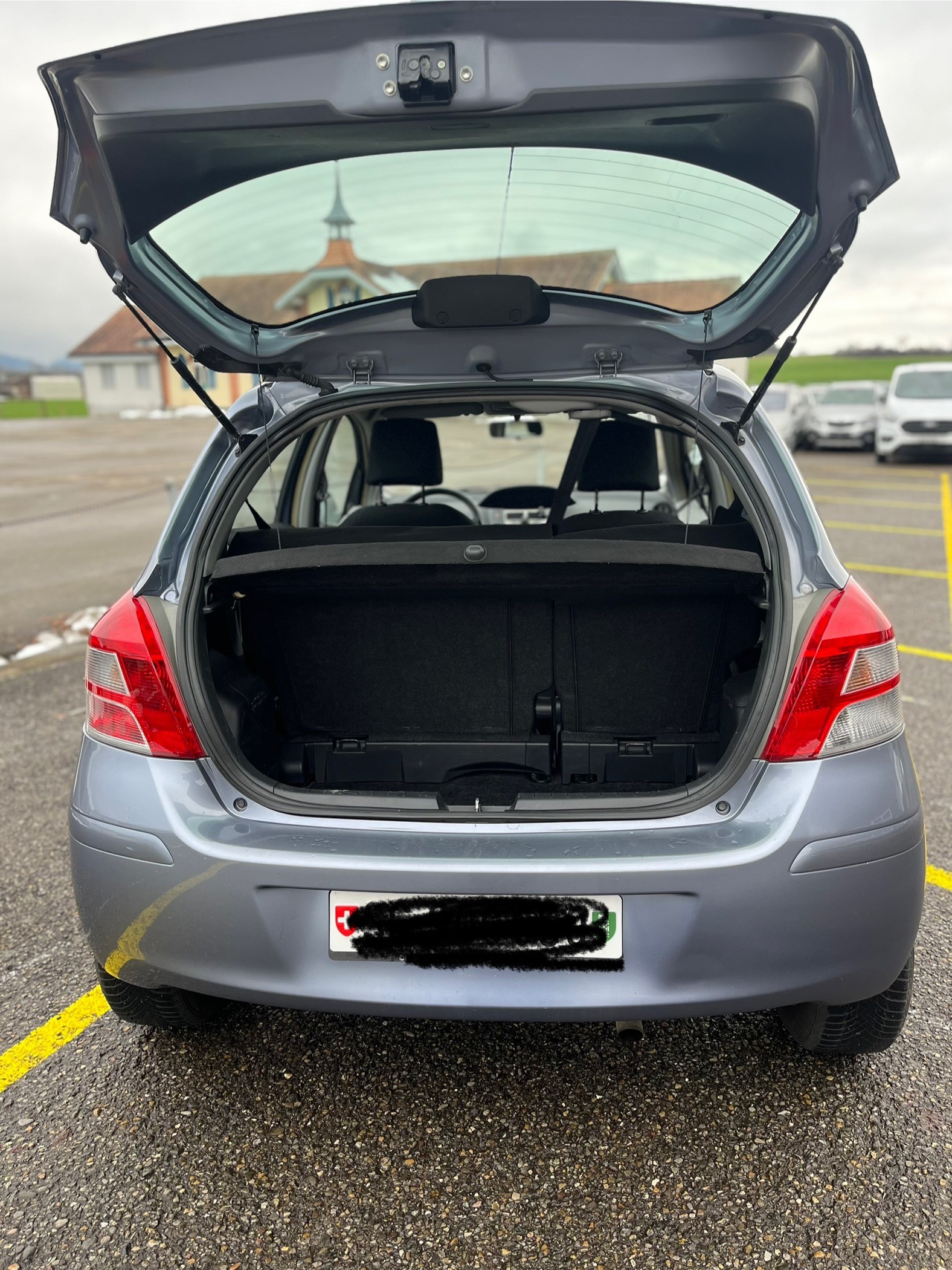 TOYOTA Yaris 1.33 Linea Sol Multimode-image-10