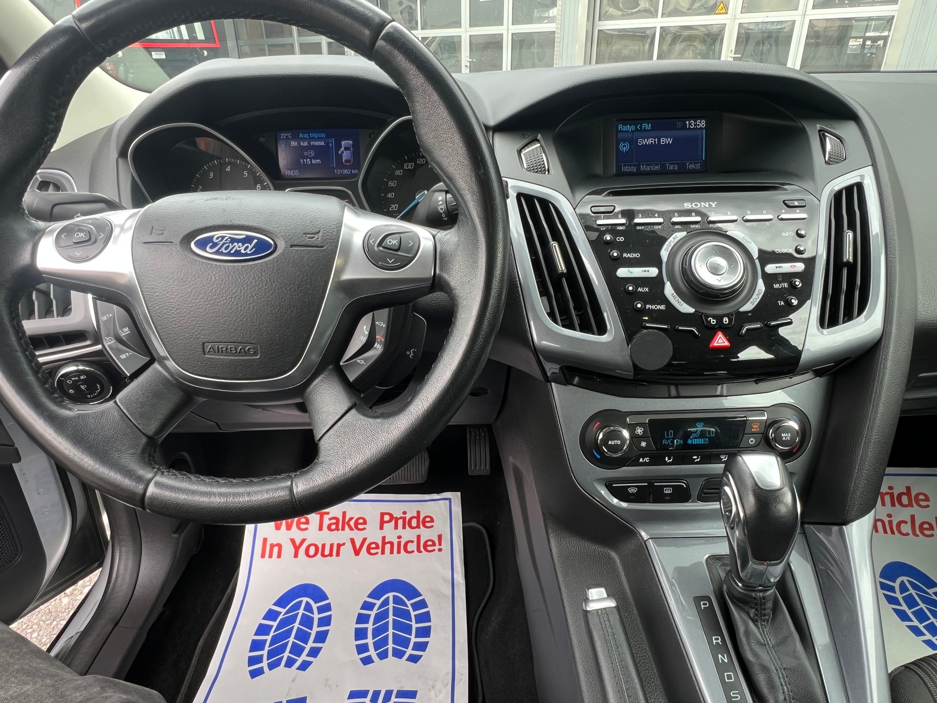 FORD Focus 1.6i VCT Titanium PowerShift-image-7