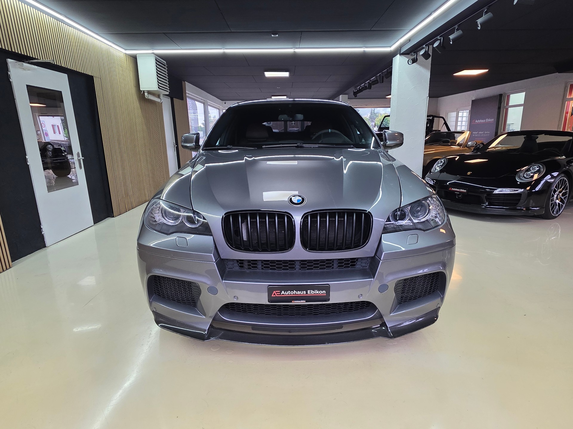 BMW X6 M Steptronic Individual-image-1