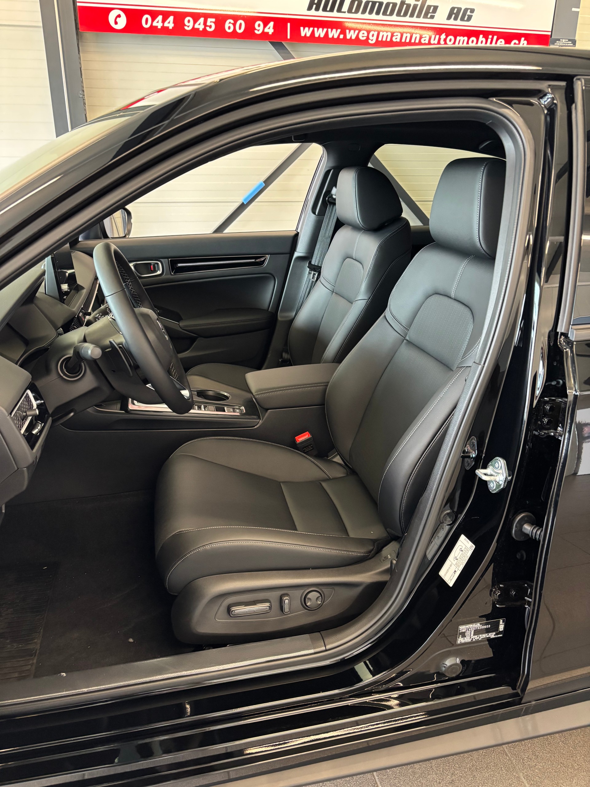 HONDA Civic 2.0 i-MMD HEV Advance-image-6