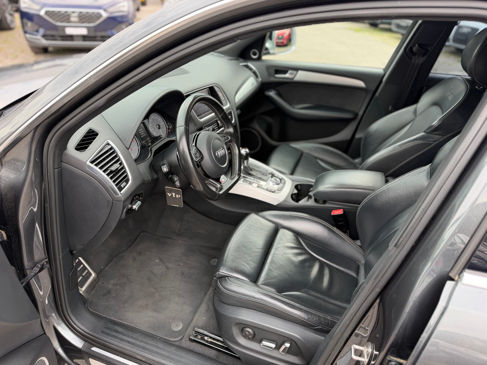 AUDI SQ5 3.0 TDI quattro tiptronic-image-16