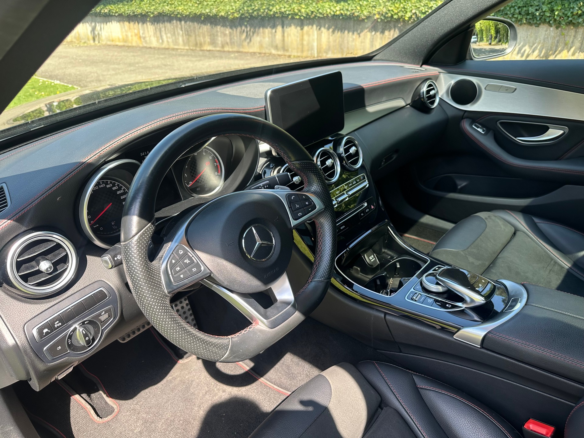MERCEDES-BENZ C 450 AMG 4Matic 7G-Tronic-image-6