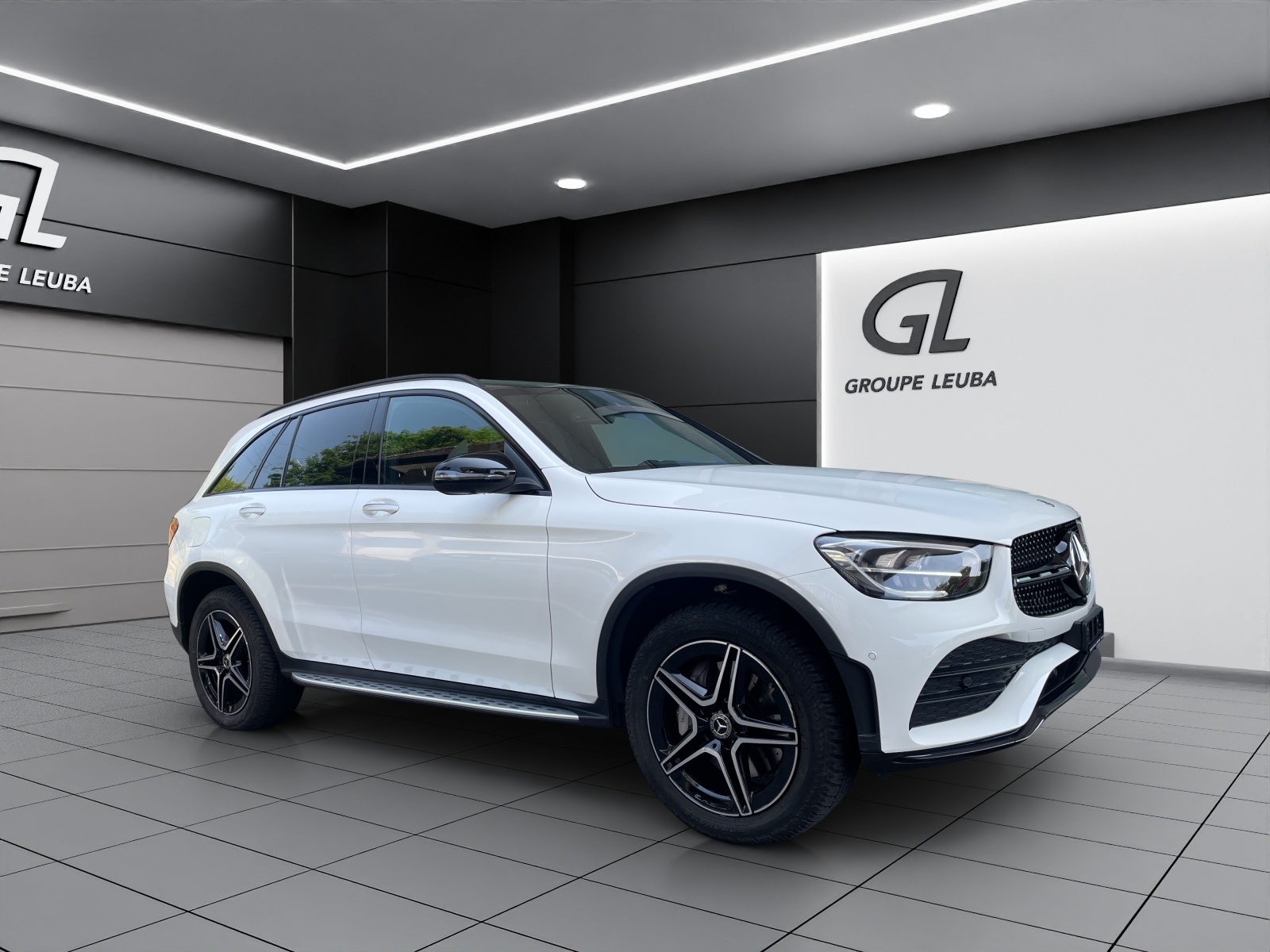 MERCEDES-BENZ GLC 300 e AMG Plus 4Matic
