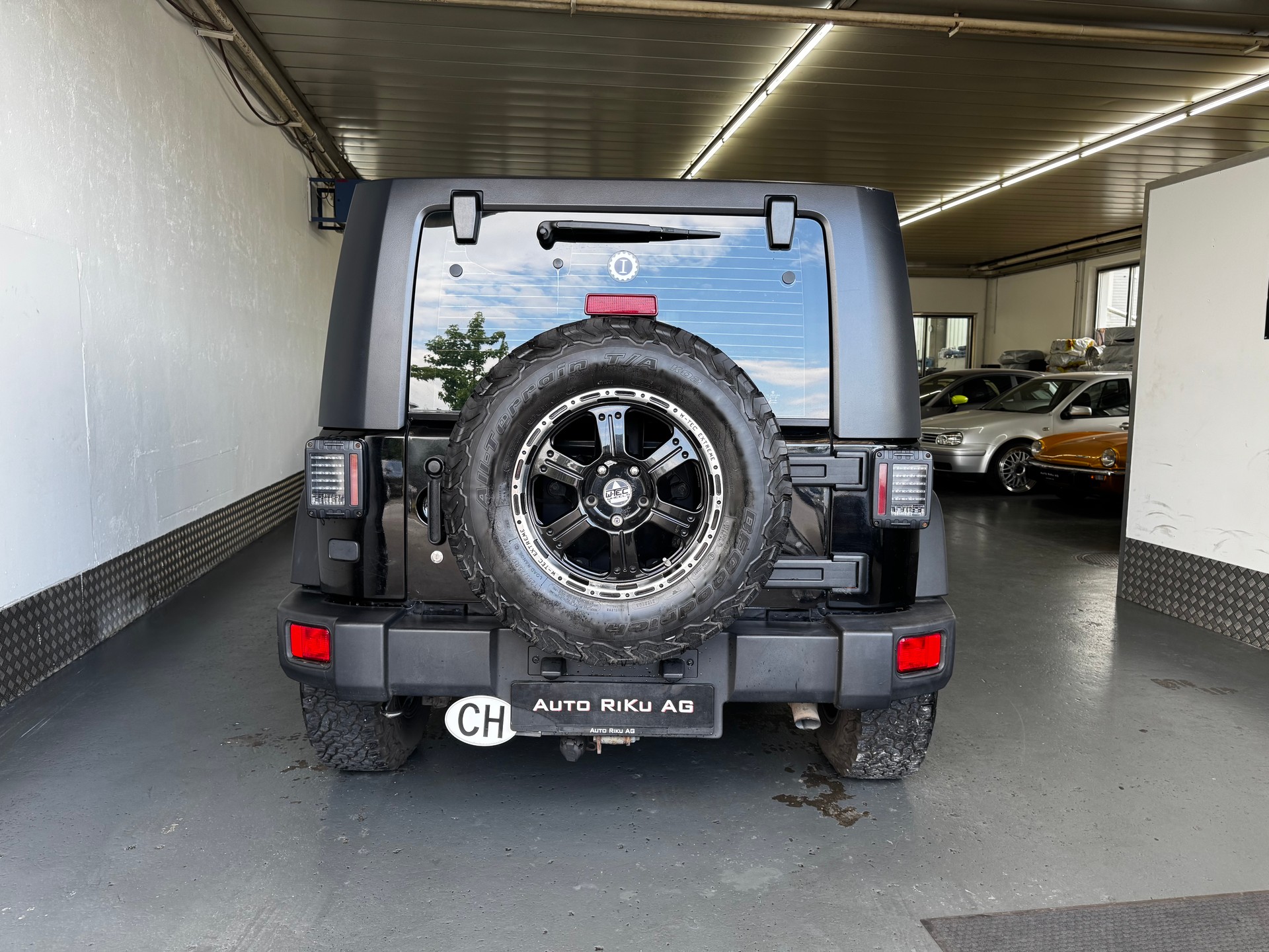 JEEP Wrangler 2.8CRD Unlimited Sport Automatic-image-10
