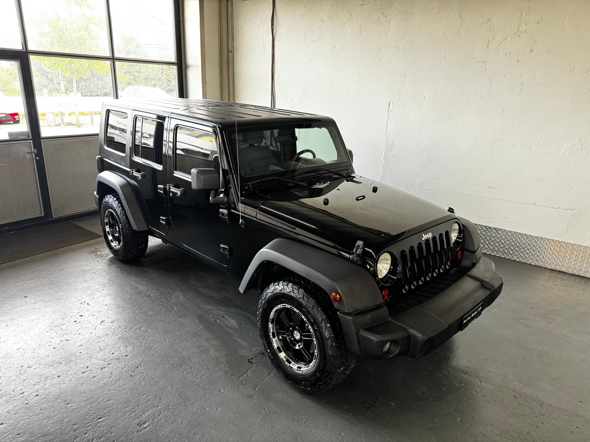 JEEP Wrangler 2.8CRD Unlimited Sport Automatic