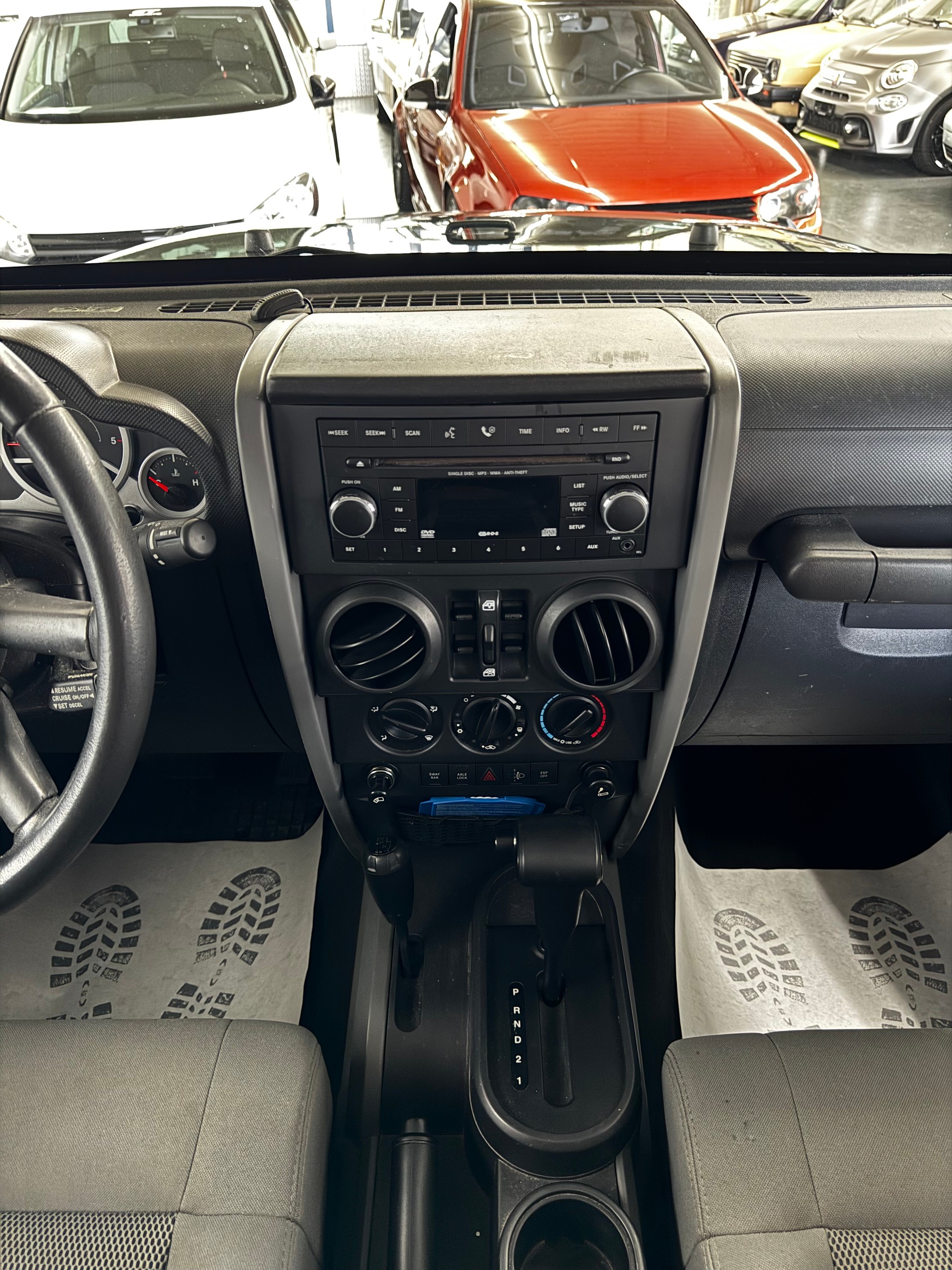 JEEP Wrangler 2.8CRD Unlimited Sport Automatic-image-15