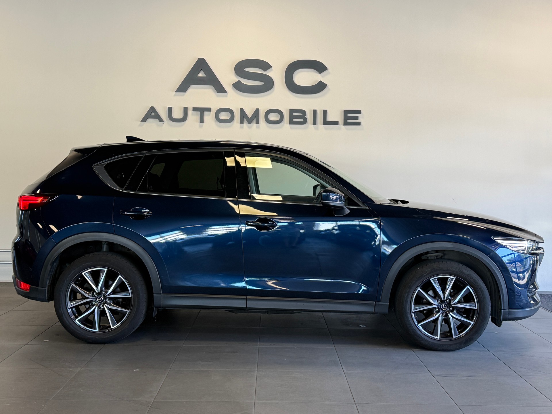 MAZDA CX-5 SKYACTIV-G 194 Revolution AWD Automat-showroom-element-1