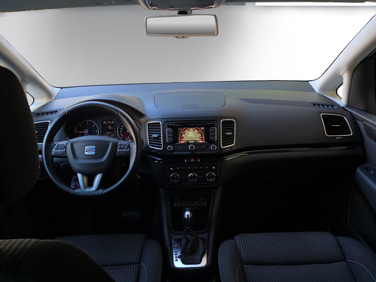 SEAT Alhambra 2.0 TDI Style Eco DSG-image-8
