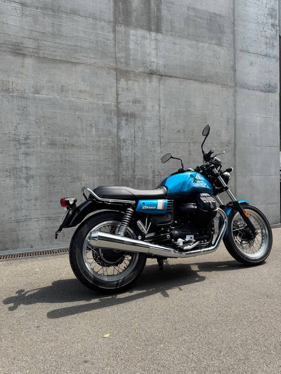 MOTO GUZZI V7 III Special 750 ABS-image-2