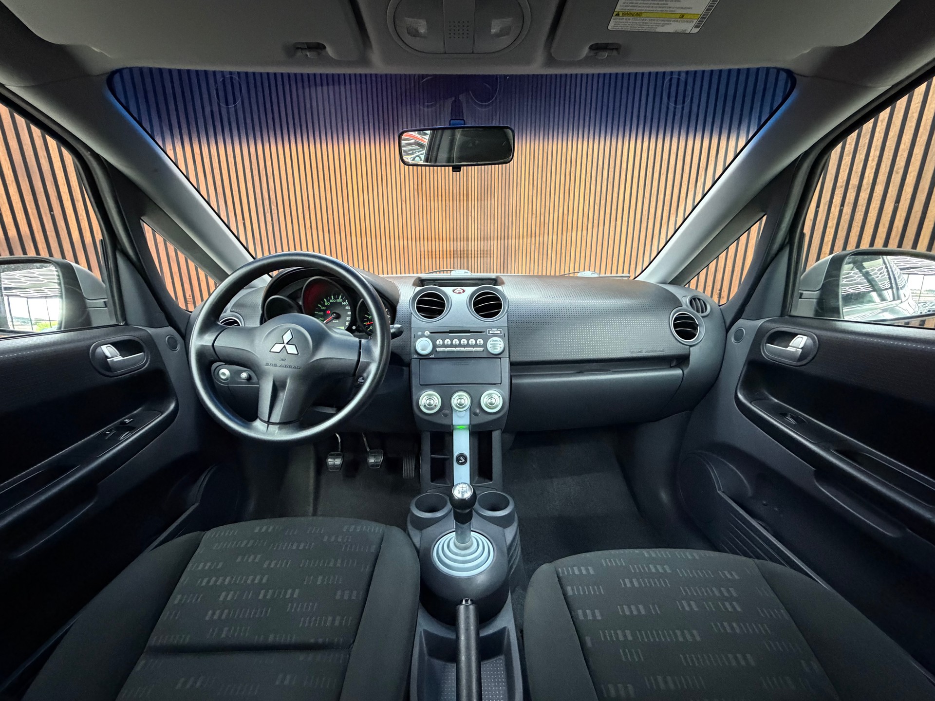 MITSUBISHI Colt 1.3 16V Invite-image-11