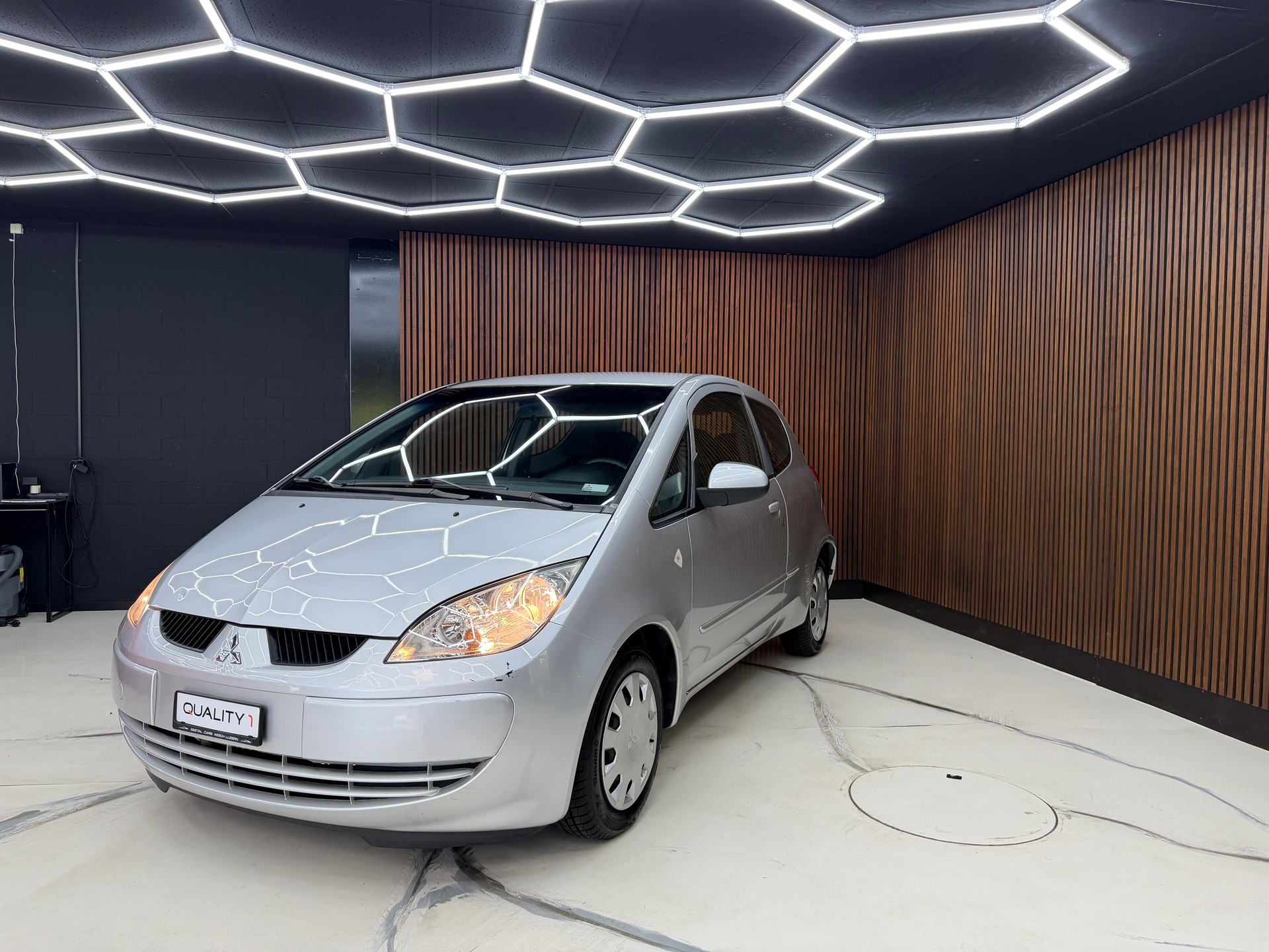 MITSUBISHI Colt 1.3 16V Invite