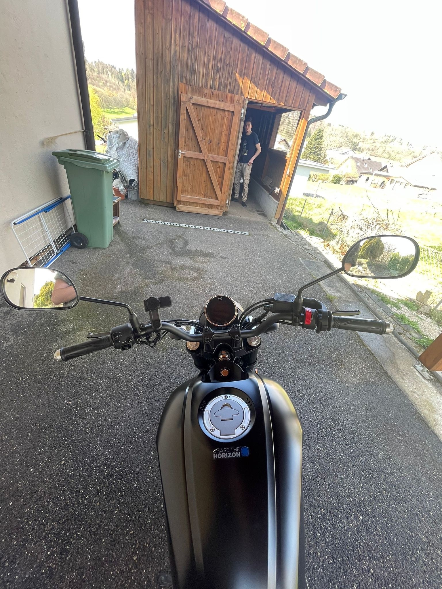 YAMAHA XSR 125-image-3