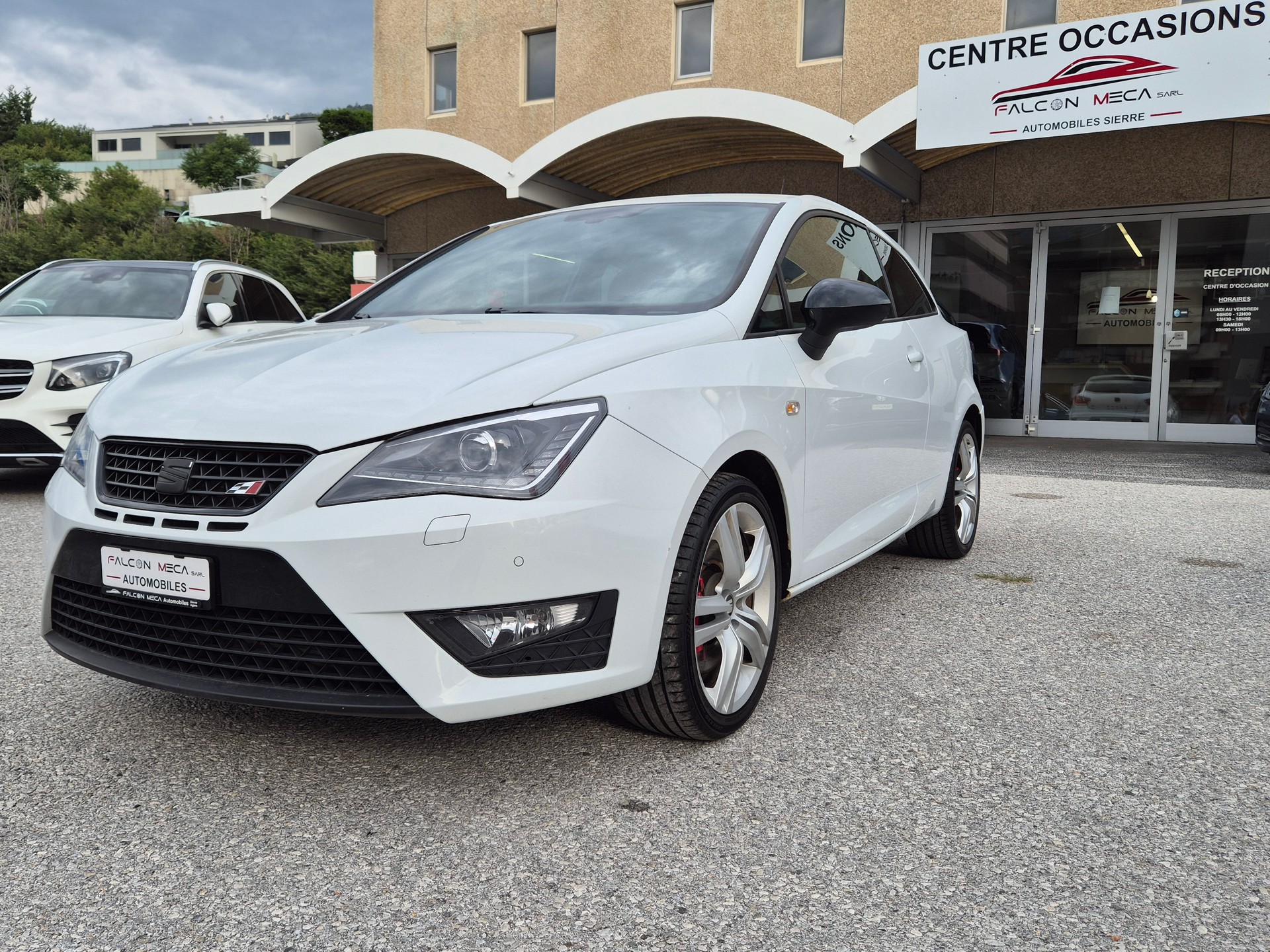 SEAT Ibiza SC 1.8 TSI Cupra-showroom-element-2