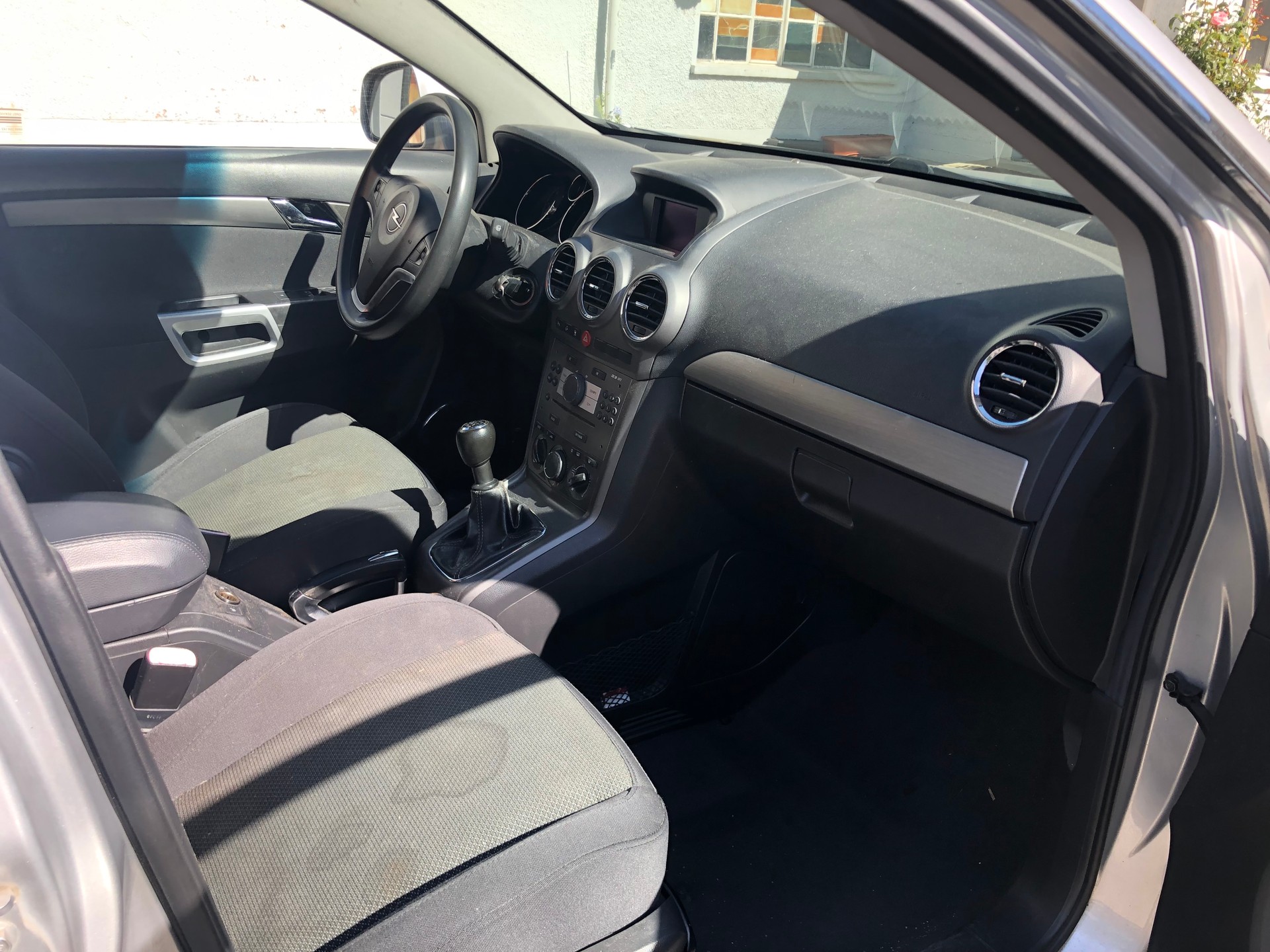 OPEL Antara 2.0 CDTi Enjoy 4WD-image-10