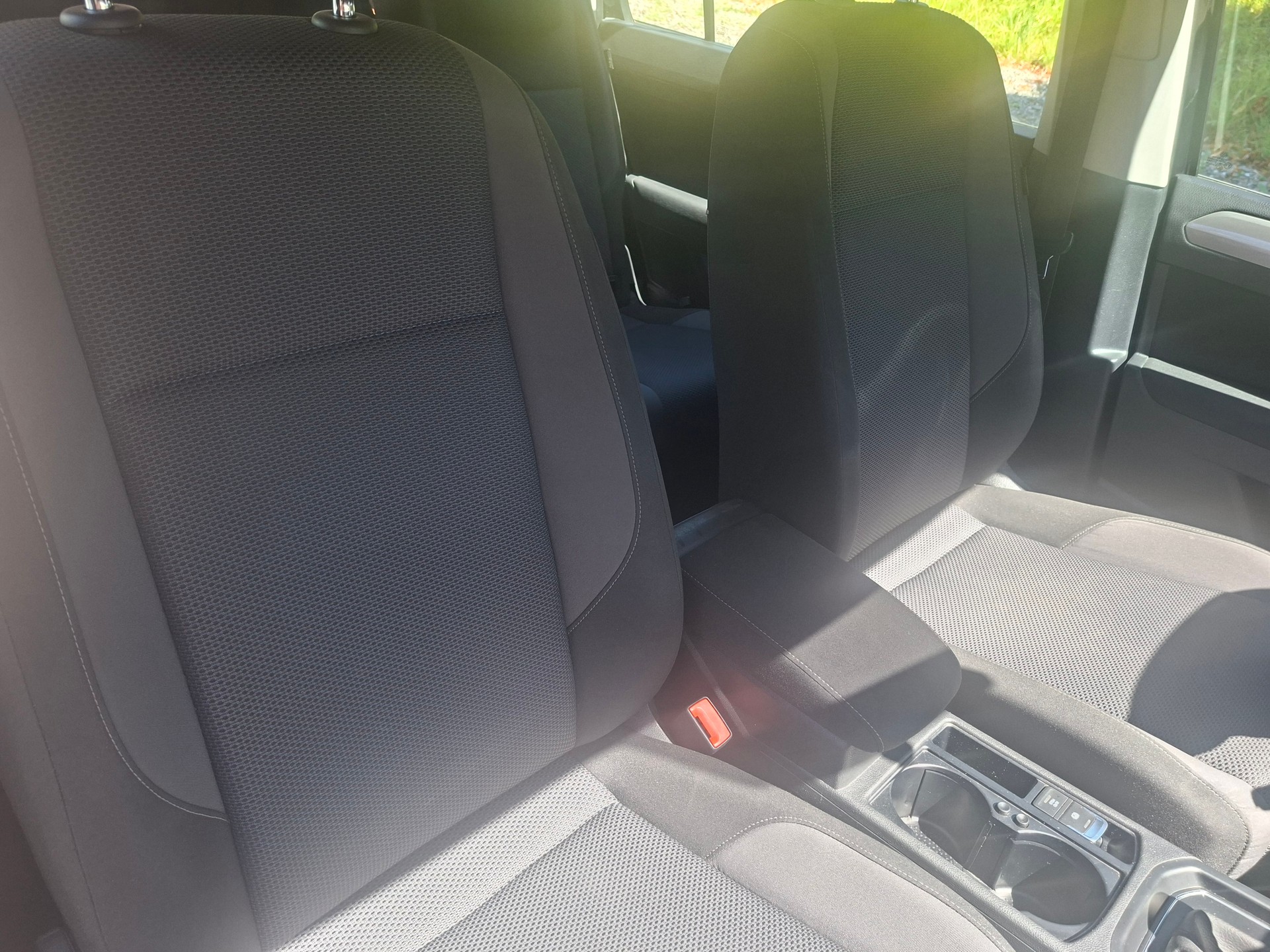 VW Touran 1.4 TSI BlueMotion Technology Family-image-18