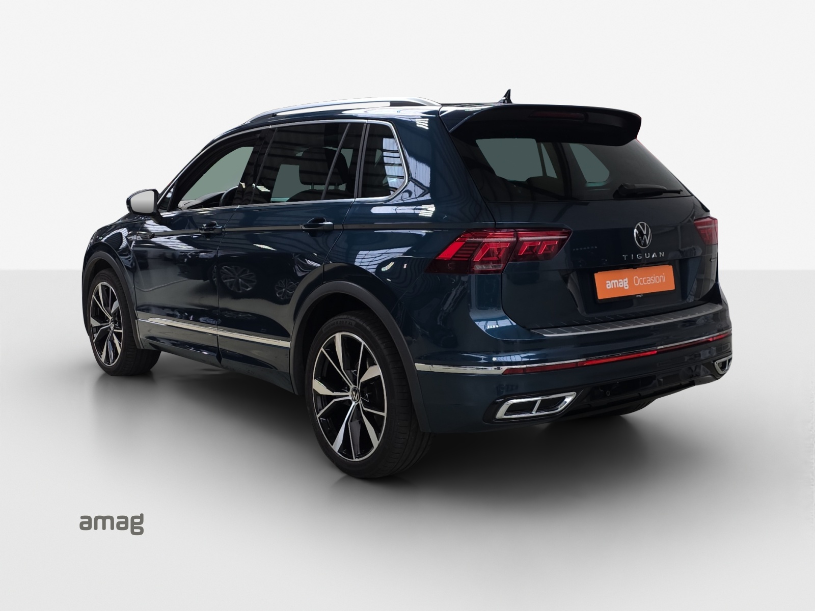 VW Tiguan 2.0TSI R-Line 4Motion DSG-showroom-element-2