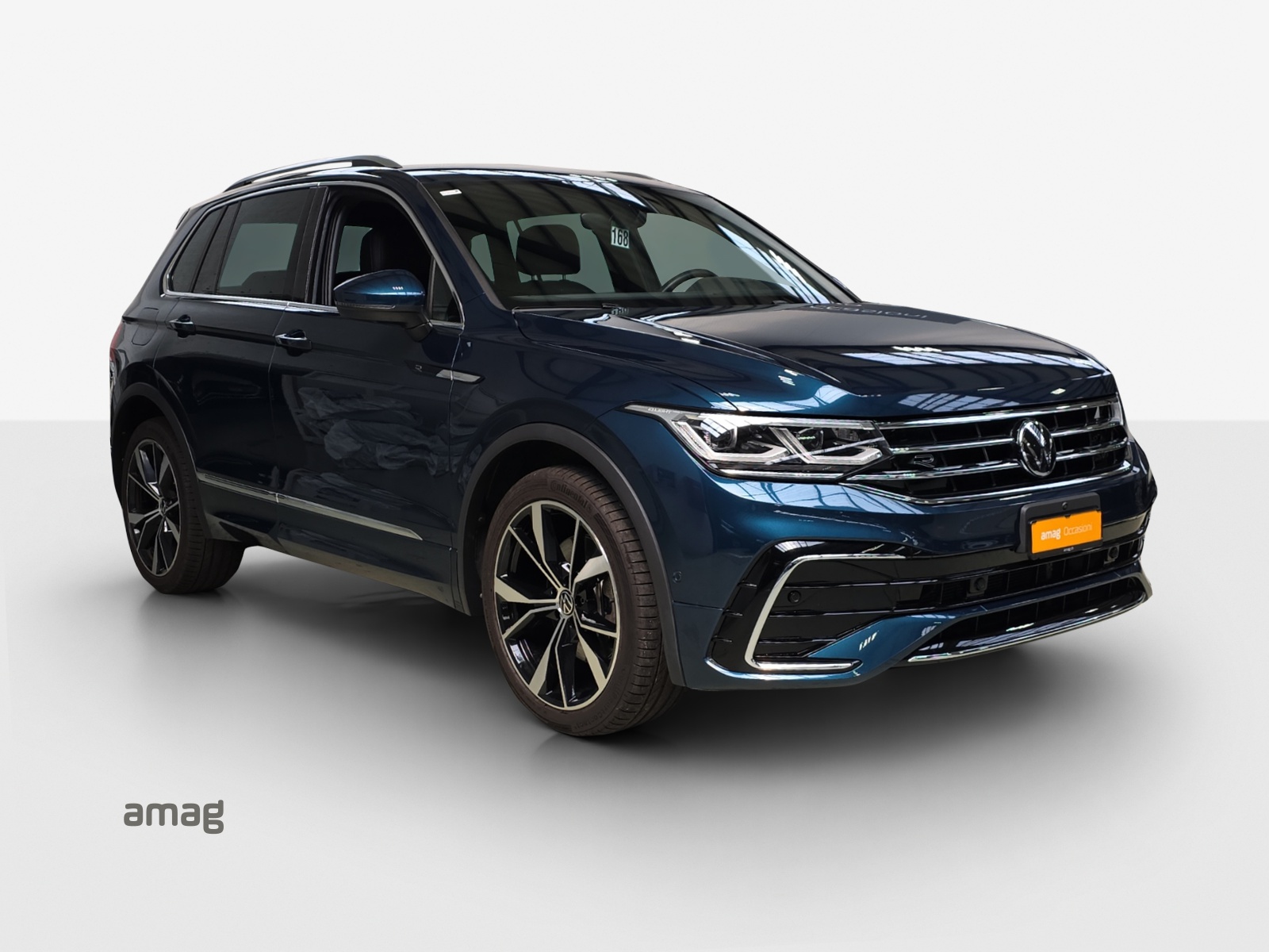 VW Tiguan 2.0TSI R-Line 4Motion DSG-image-5