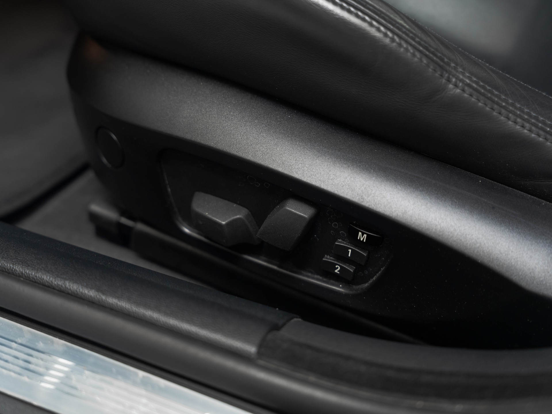 BMW M3 DSG-image-18